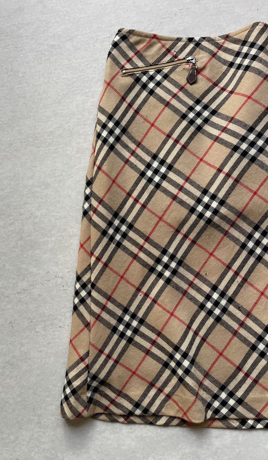 Burberry Burberry Blue Label Women's Nova Check Zipper Maxi Skirt Size 28" / US 6 / IT 42 - 4 Thumbnail