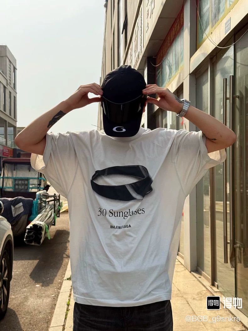 Balenciaga Balenciaga Chest 3D printed sun hat monogram logo white sh Size US M / EU 48-50 / 2 - 6 Thumbnail