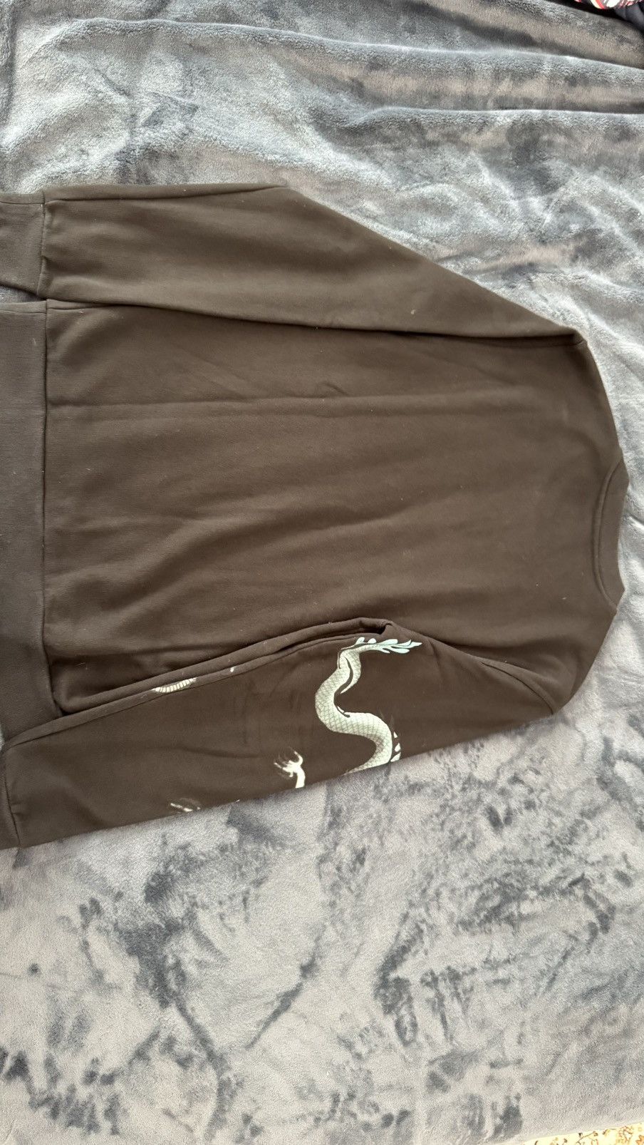 Givenchy Givenchy Dragon Sleeve Logo Crewneck sweater sweatshirt Size US XS / EU 42 / 0 - 6 Thumbnail