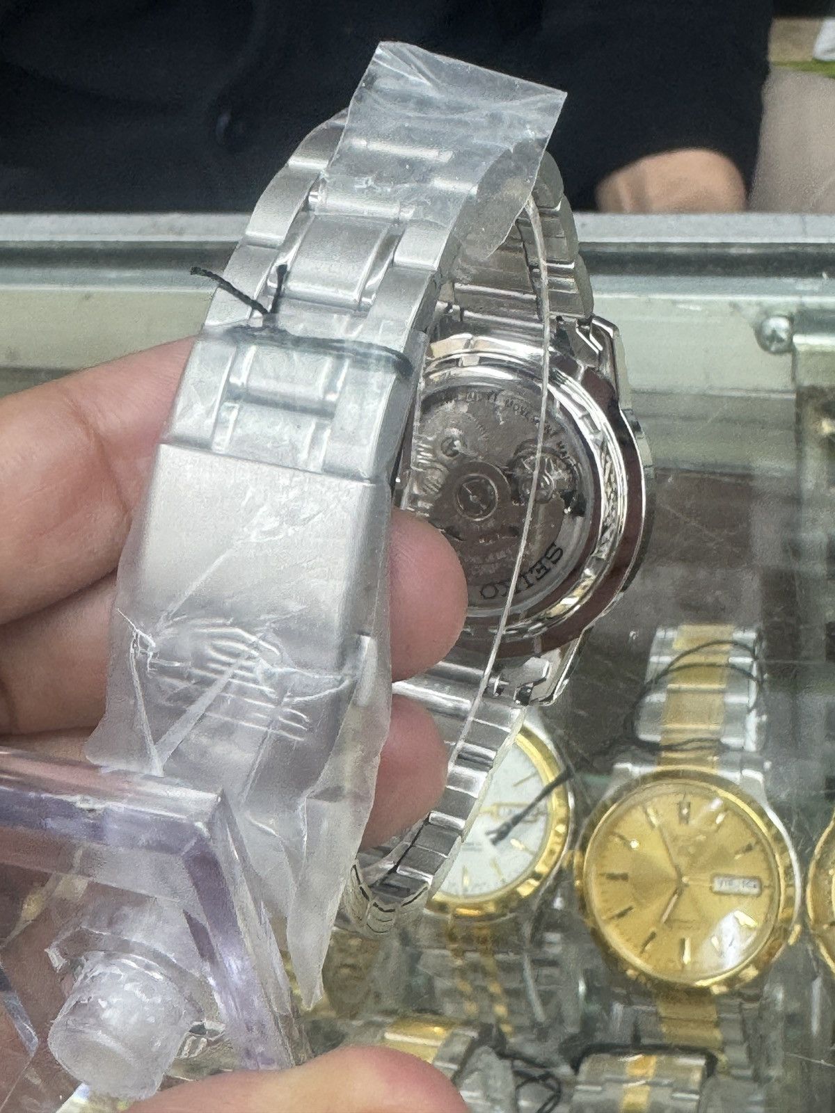 Seiko Seiko Men's Seiko 5 Automatic Gold Dial Size 40 - 5 Thumbnail
