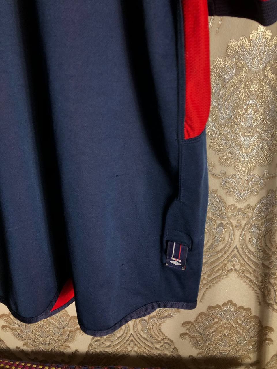 Umbro × Vintage VERY RARE UMBRO ENGLAND RETRO SOCCER JERSEY BLOKECORE 90s Size US L / EU 52-54 / 3 - 8 Thumbnail