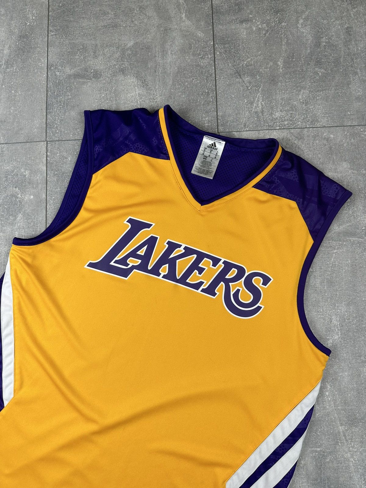 Adidas Adidas Los Angeles Lakers NBA Jersey Shirt Size US M / EU 48-50 / 2 - 2 Thumbnail