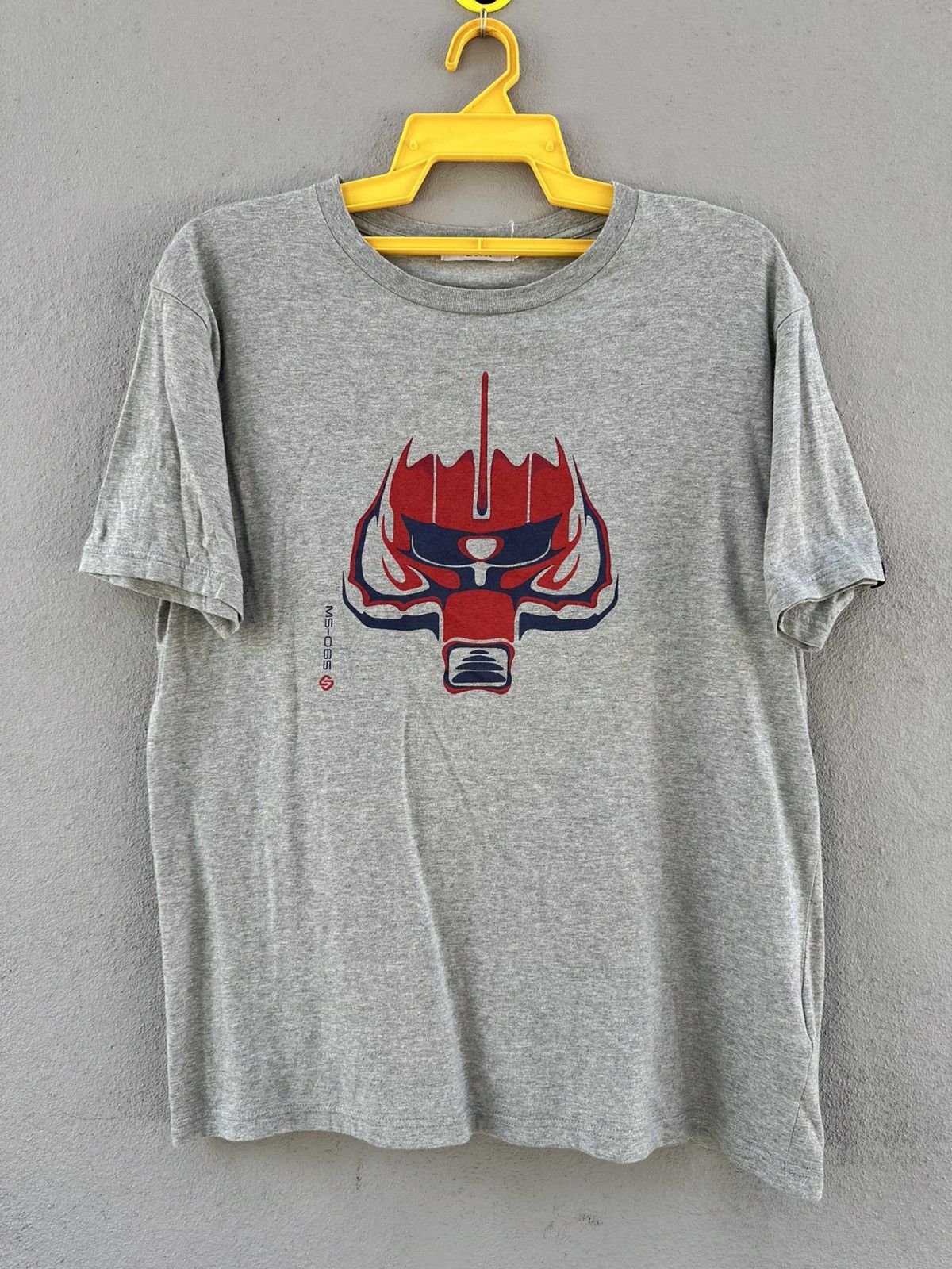 Anime Vintage MS-065 Strict-G Japan Gundam Anime Faded Tee Size US M / EU 48-50 / 2 - 1 Thumbnail
