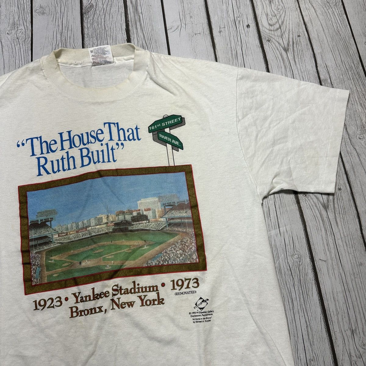 Hanes × MLB × Vintage Vintage Yankee Stadium tee Size US L / EU 52-54 / 3 - 3 Thumbnail