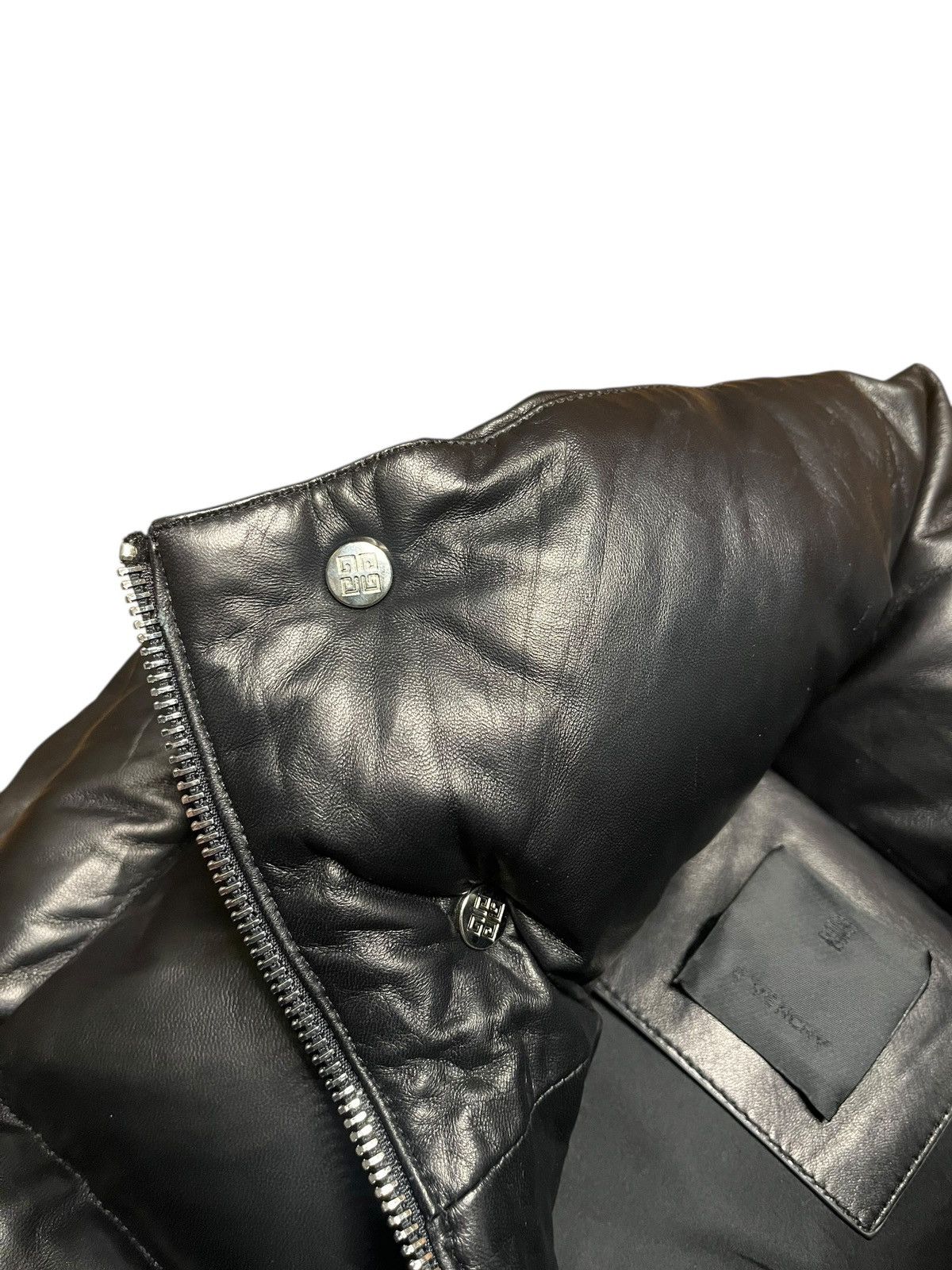 Givenchy Givenchy AW21 Runway Lambskin Leather Puffer Vest Look 5 Size US L / EU 52-54 / 3 - 8 Thumbnail