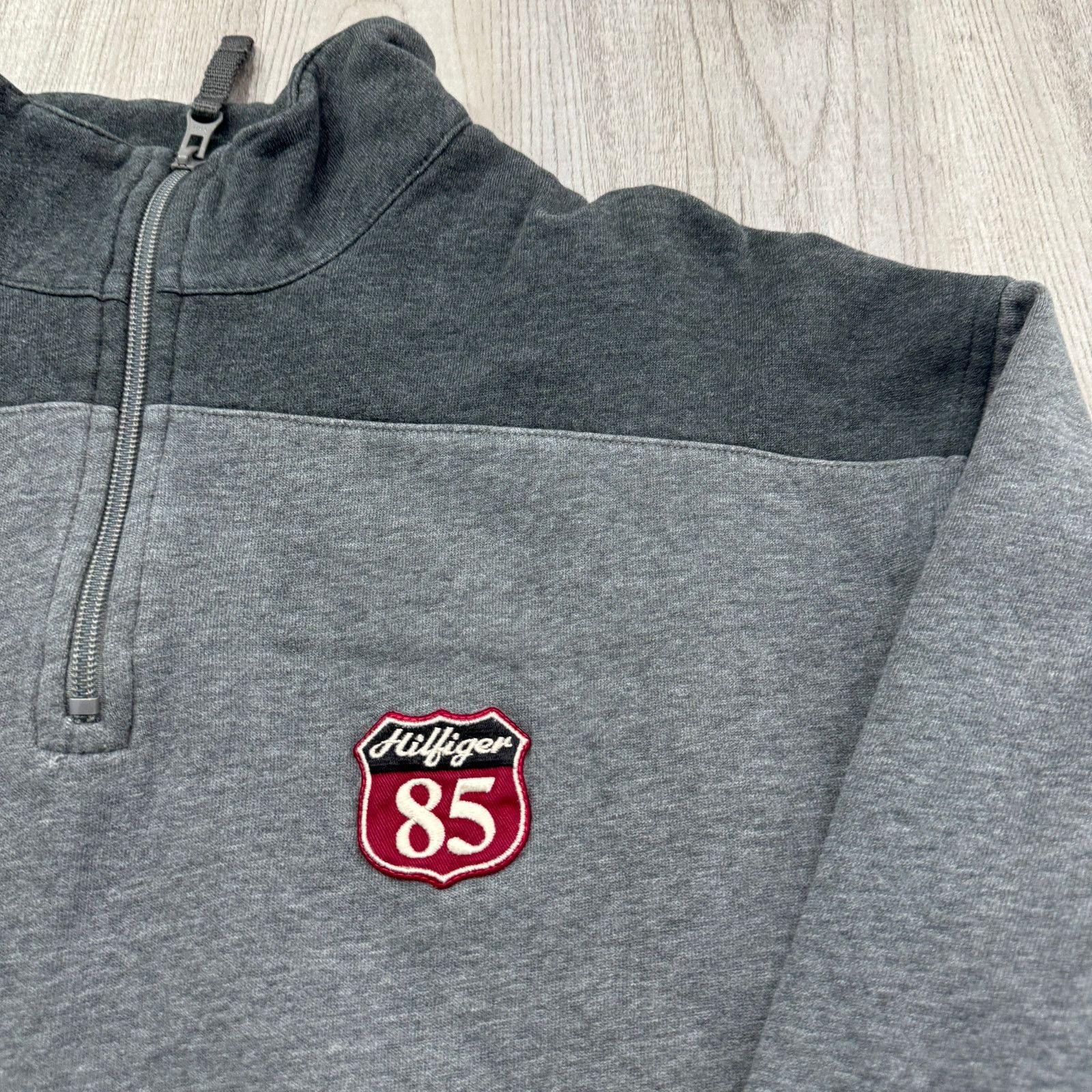 Tommy Hilfiger Vintage Tommy Hilfiger Sweatshirt Men's Large Gray 90s Size US L / EU 52-54 / 3 - 3 Thumbnail