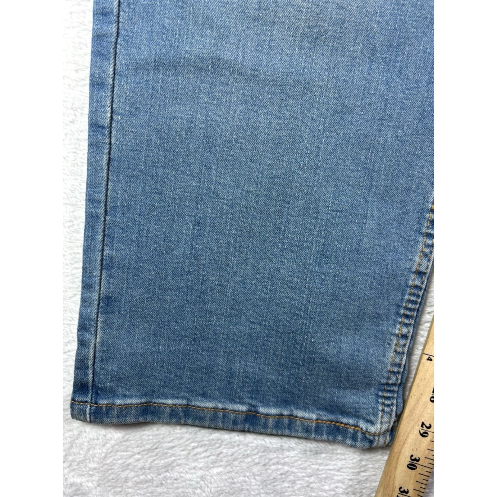 Levi's VINTAGE Levi’s 514 Jeans Men’s 38x30 NEW WITH TAGS Size US 38 / EU 54 - 4 Thumbnail