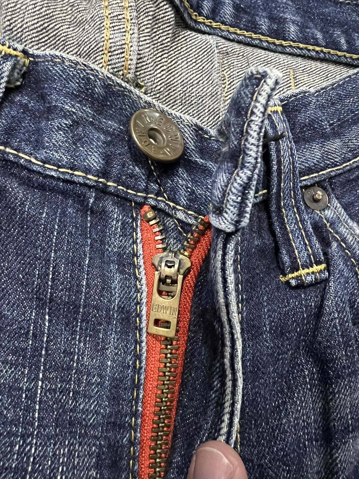 Edwin × Japanese Brand EDWIN 505zx SELVEDGE BUCKLE BACK DISTRESSED DENIM Size US 30 / EU 46 - 11 Thumbnail