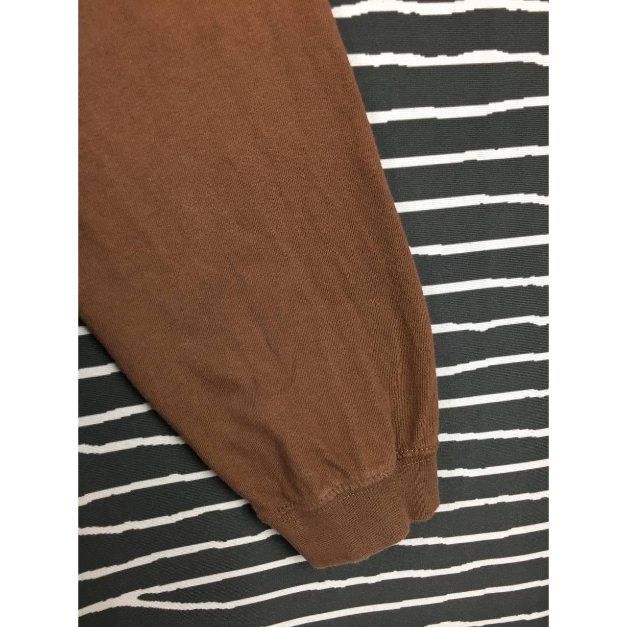 Japanese Brand × Silas × Vintage Silas Embroidered Logo Long Sleeve Streetwear Skate Tee Size US M / EU 48-50 / 2 - 4 Thumbnail
