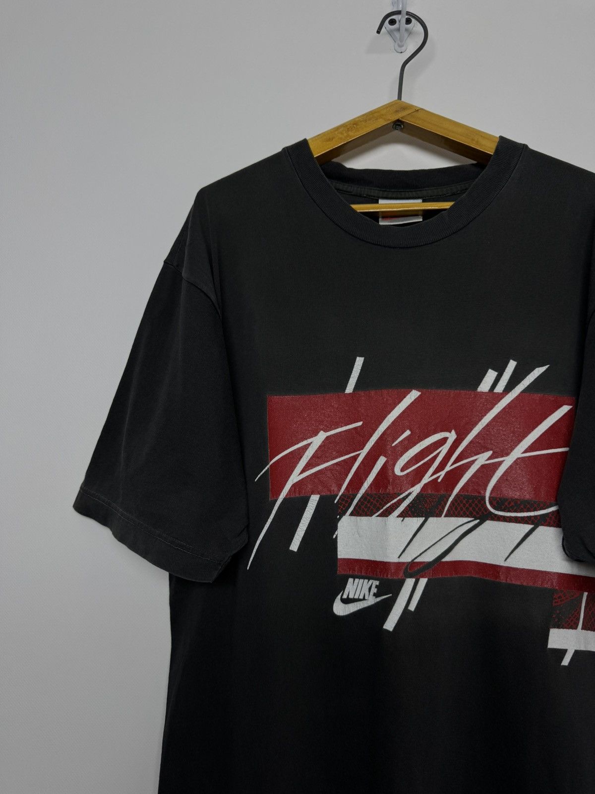 Nike Vintage Y2k Faded Nike Jordan 23 Spell Out Logo T-Shirt 90’s Size US L / EU 52-54 / 3 - 6 Thumbnail