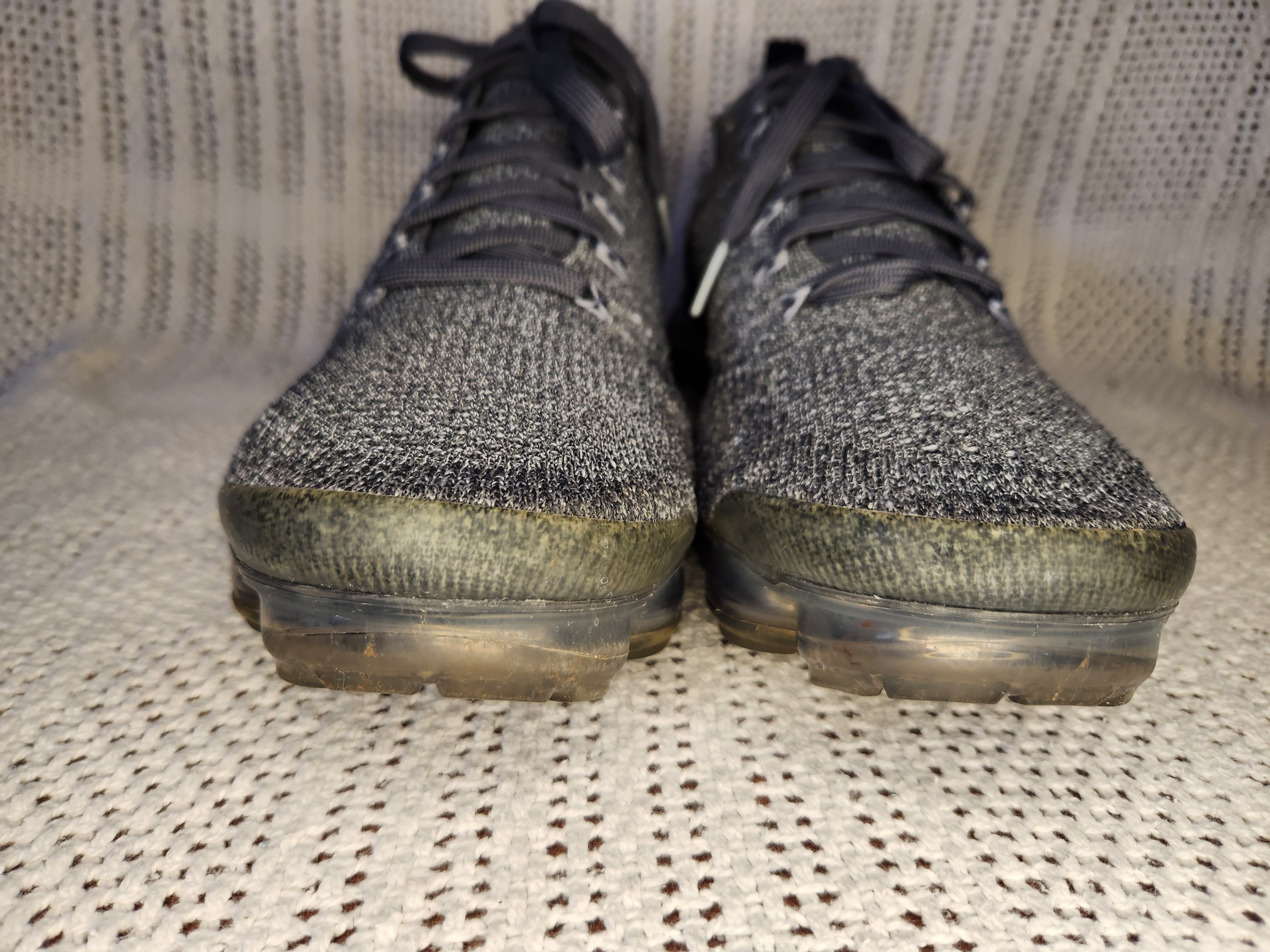Nike FLYKNIT VAPORMAX Size US 10.5 / EU 43-44 - 3 Thumbnail