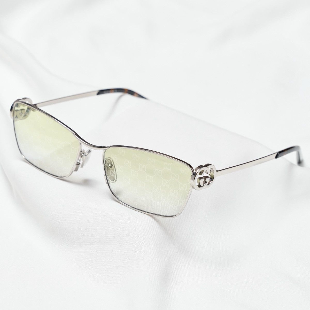 Gucci GUCCI GG2045S 004 SUNGLASSES Size ONE SIZE - 2 Thumbnail