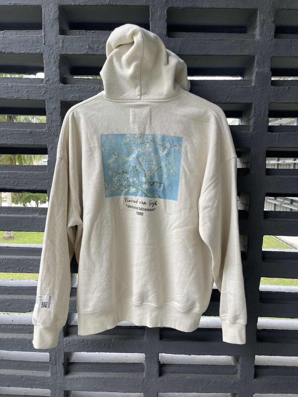 Designer Vintage art Vincent Van Goh Almond Blossom Size US L / EU 52-54 / 3 - 1 Thumbnail
