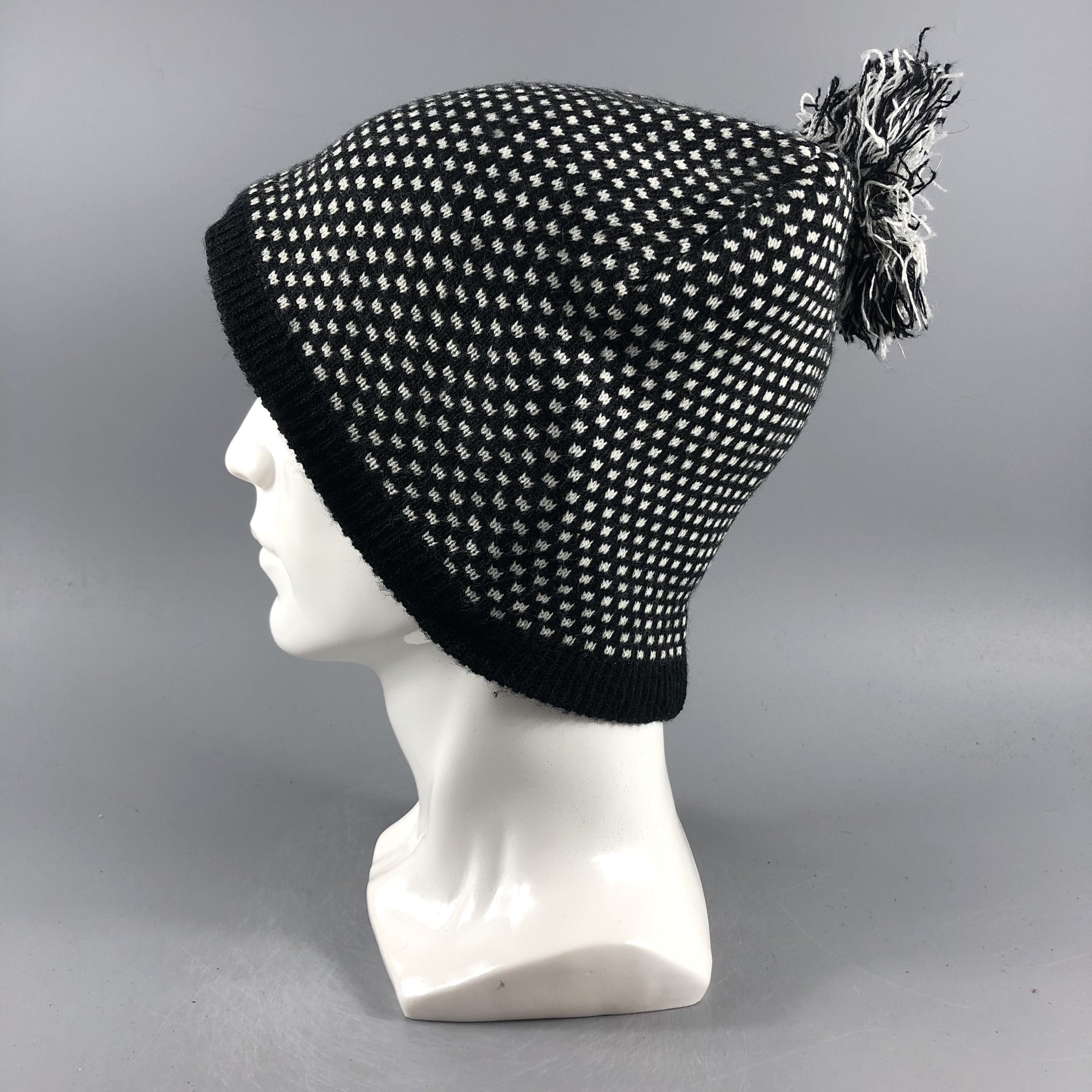 Other × Vintage Unknown Basic Beanie Snow Hat Snow Cap -D049 Size ONE SIZE - 1 Thumbnail