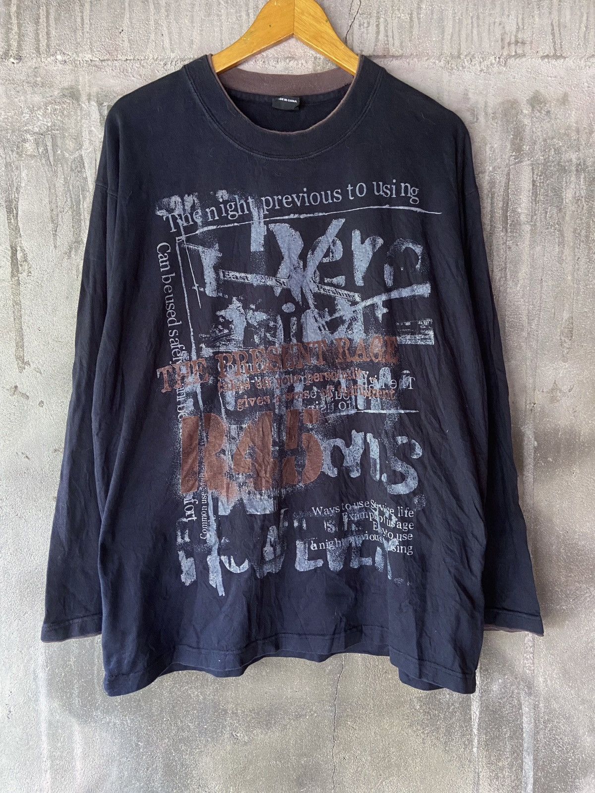 Japanese Brand PUNK STYLE THE NIGHT PREVIOUS TO USING LONG SLEEVE Size US XL / EU 56 / 4 - 1 Thumbnail