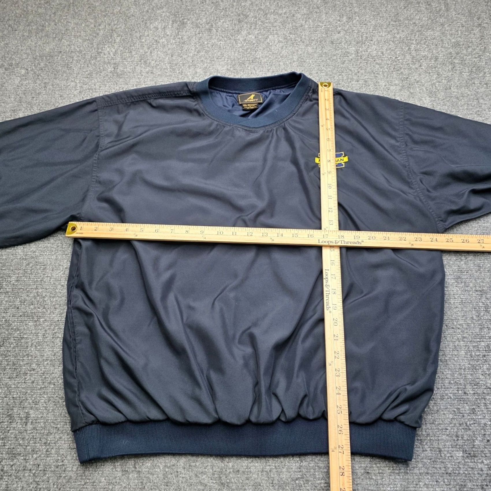 Vintage Affinity Michigan Wolverines Windbreaker Pullover Navy Blue Jacket Pullover Windbreaker Men L Navy Size US L / EU 52-54 / 3 - 5 Thumbnail