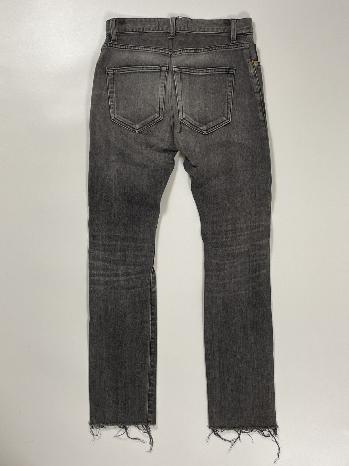 Balenciaga 2017 BALENCIAGA ARCHETYPE DISTRESSED DARK GREY JEANS Size 26" / US 2 / IT 38 - 2 Thumbnail