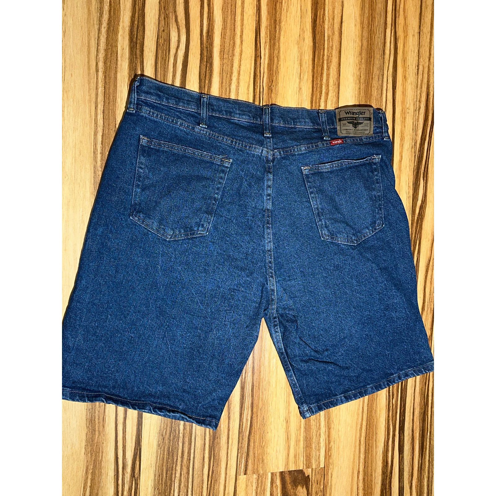 Wrangler Blue Wrangler Jeans Shorts Size 25”long 19” wide 10”inseam Size US 38 / EU 54 - 5 Thumbnail