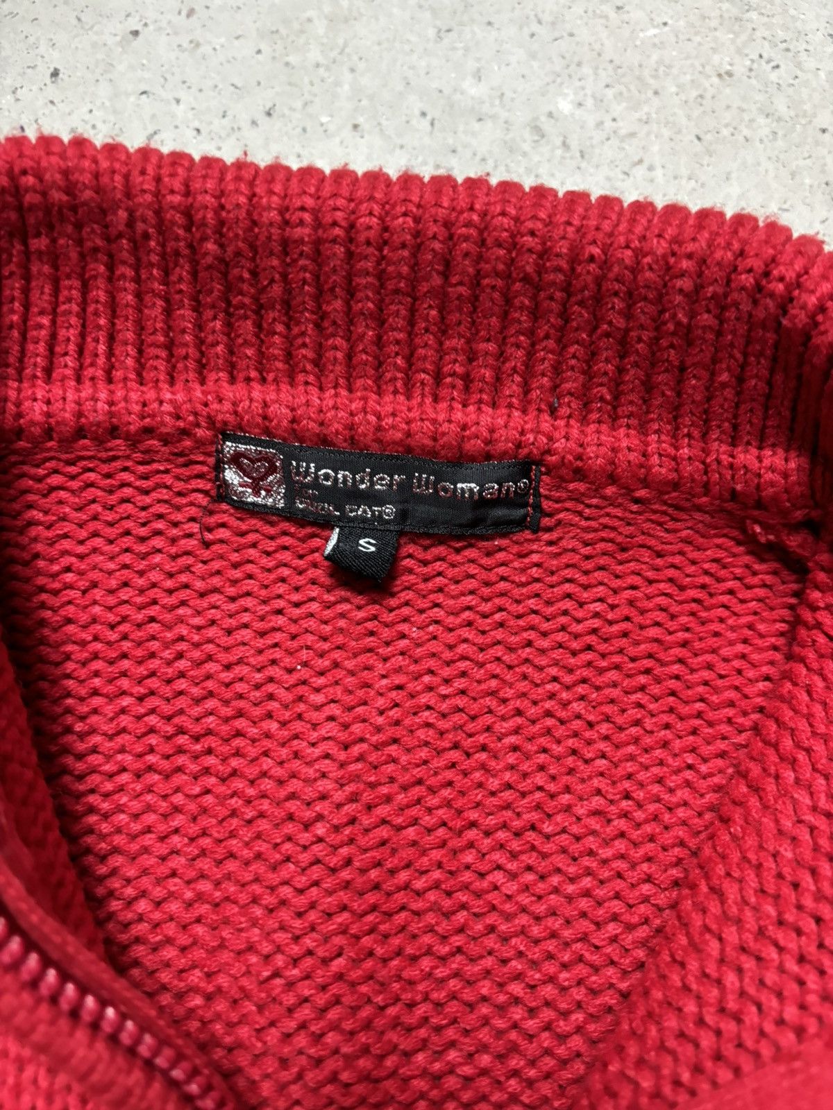 Designer × Japanese Brand × Vintage Vintage japanese Wonder Woman Cardigan Knit Red sweater Size S / US 4 / IT 40 - 3 Thumbnail