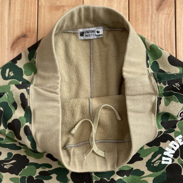 Bape × Undefeated BAPE × Undefeated ABC Camo Green Sweat pants APE ★size S Size US 30 / EU 46 - 7 Thumbnail