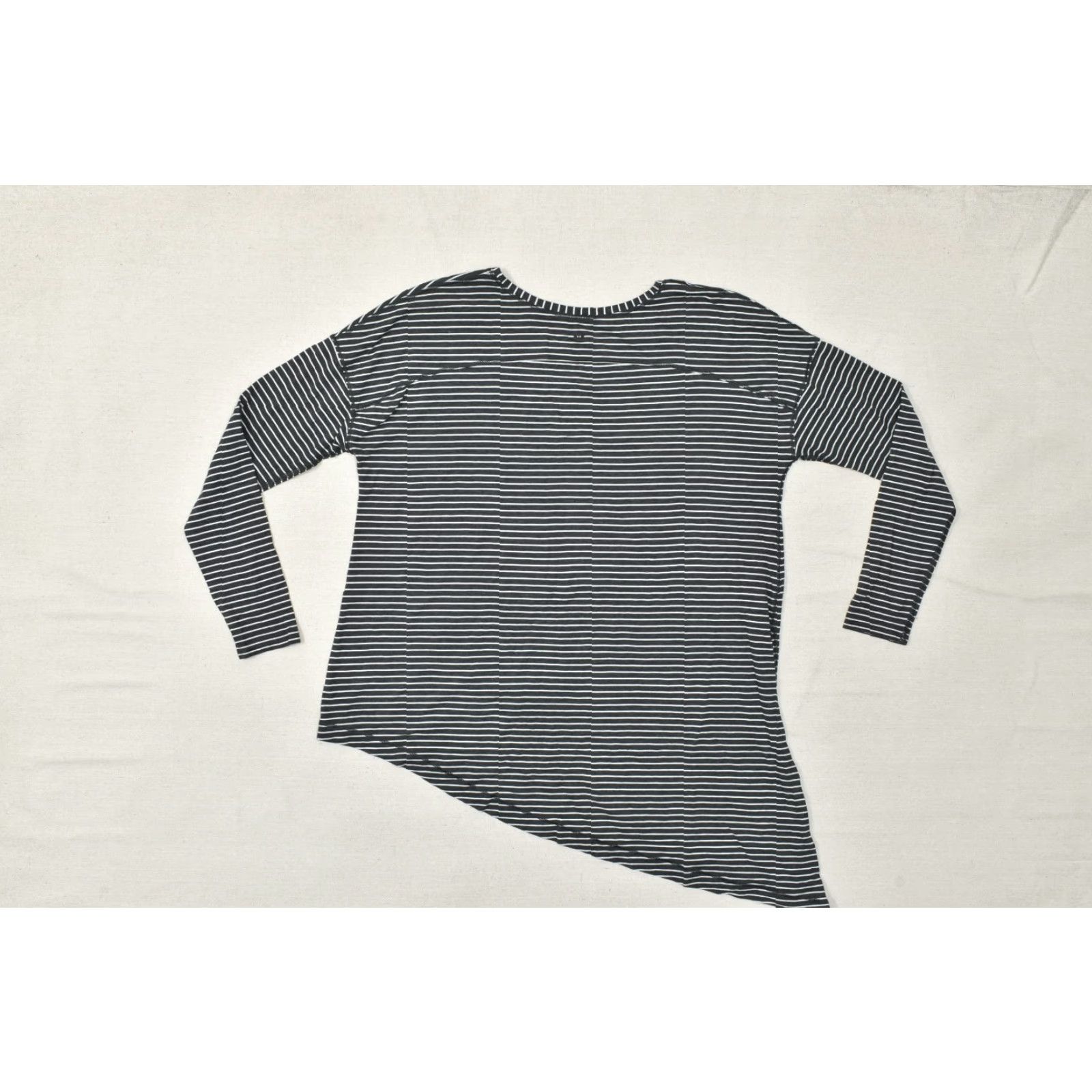 Lululemon VINTAGE? No. Size XL / US 12-14 / IT 48-50 - 8 Thumbnail