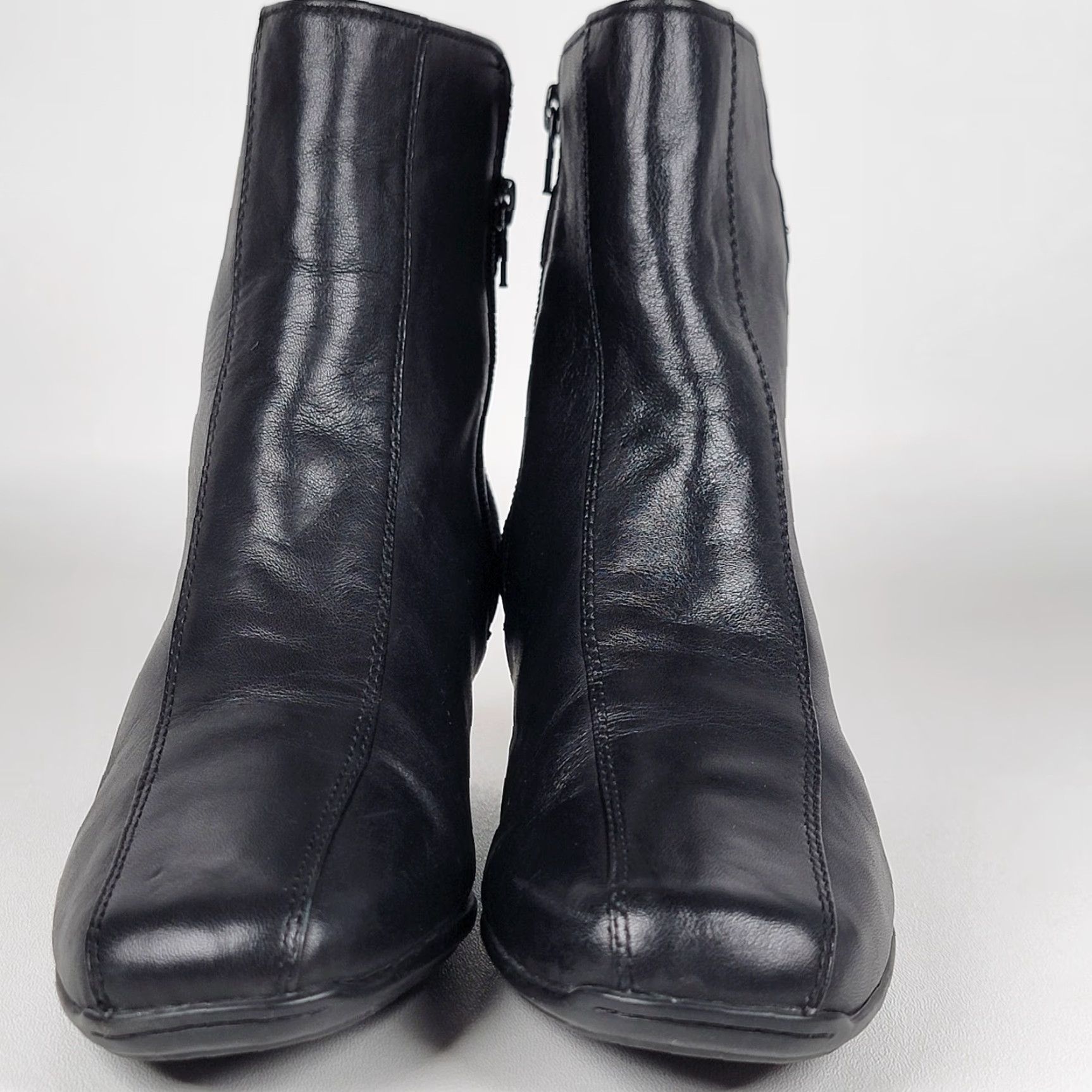 Clarks Clarks Artisan Dara III Womens Black Leather Ankle Boots Size 9.5 N Size US 10 / IT 40 - 2 Thumbnail