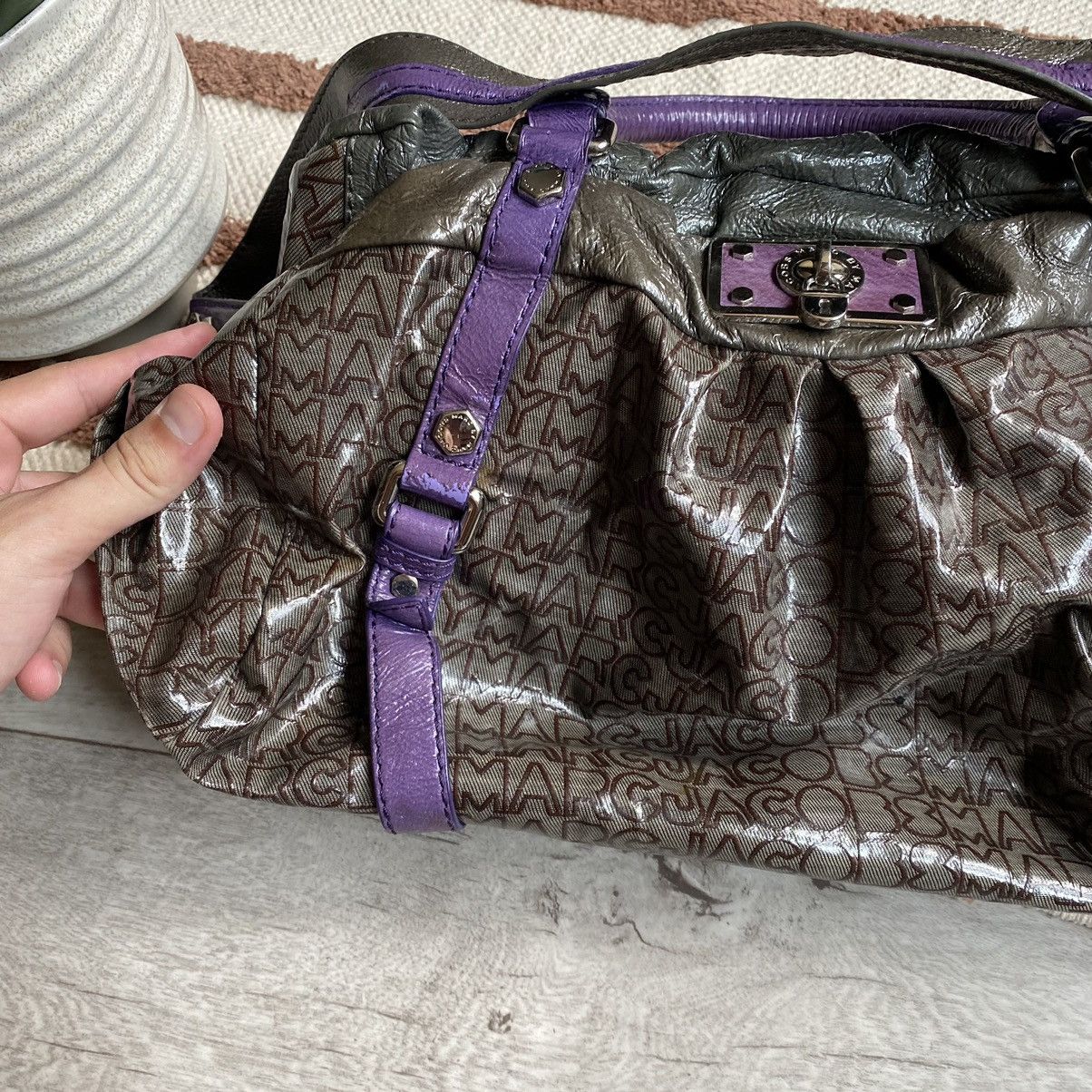 Marc by Marc Jacobs AMAZING MARC BY MARC JACOBS BIG TOTE/CROSSBODY BAG Size ONE SIZE - 4 Thumbnail