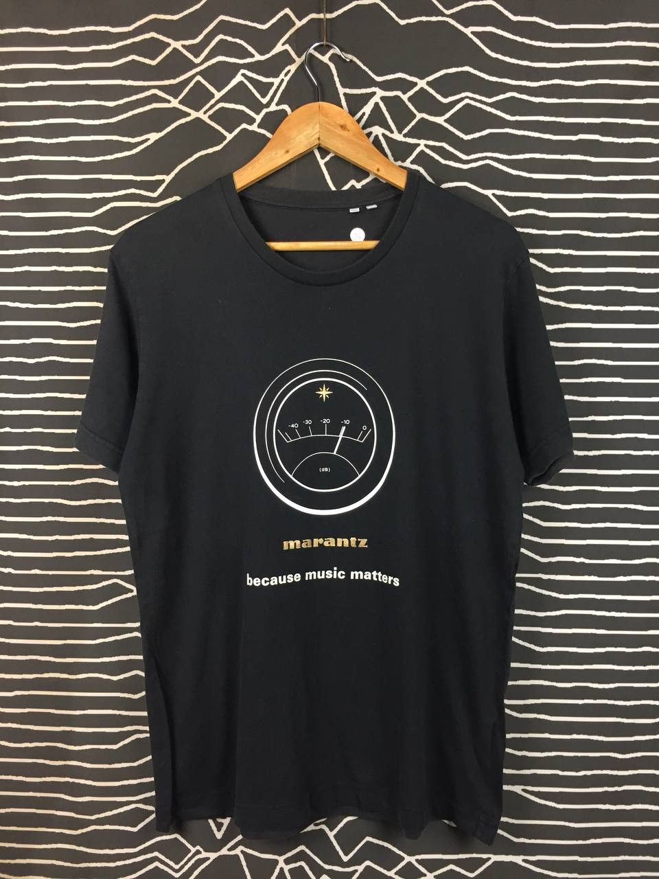 Uniqlo Uniqlo UT Marantz Audiophile Gear Because Music Matters Tee Size US L / EU 52-54 / 3 - 1 Thumbnail