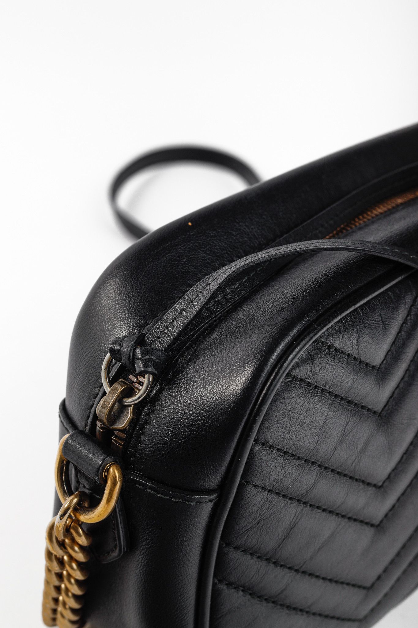 Gucci Gucci GG Marmont Black Matelassé Leather Small Camera Bag Size ONE SIZE - 10 Thumbnail