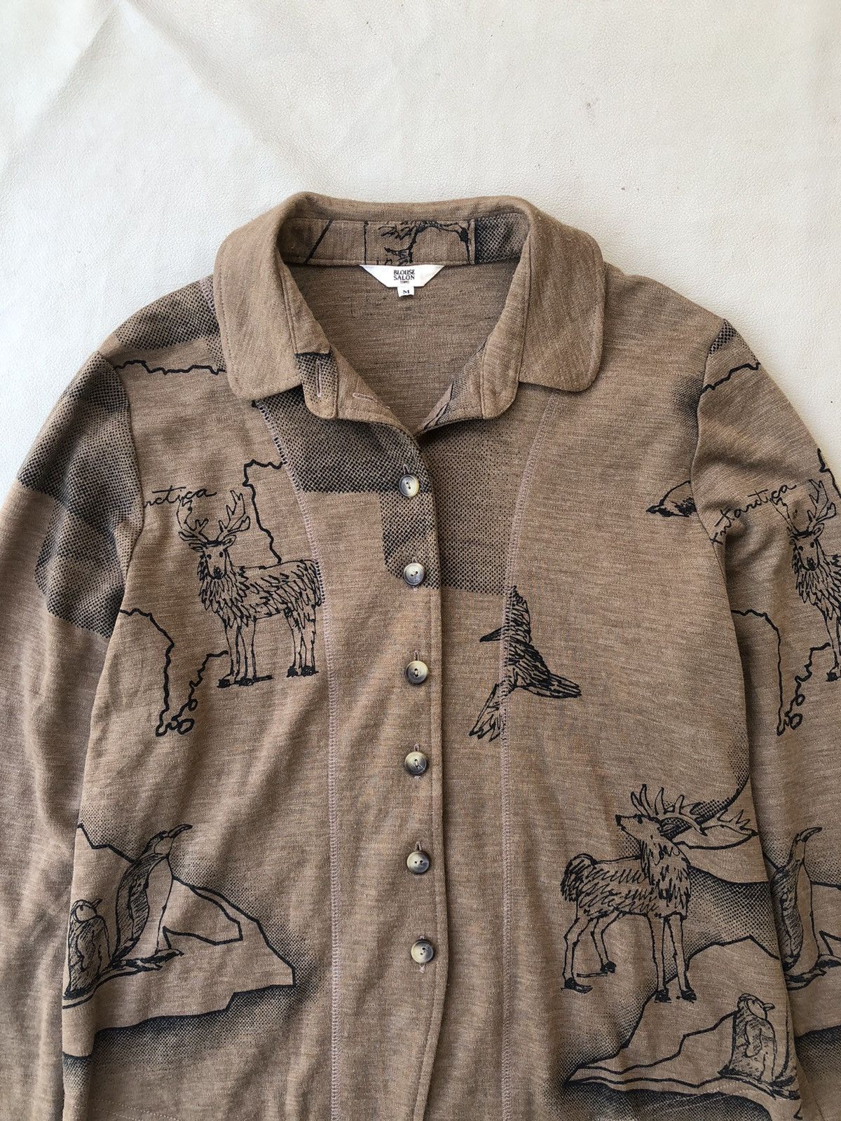 If Six Was Nine Japanese Poem Artwork Blouse Salon Tokyo Button Shirt Size US M / EU 48-50 / 2 - 4 Thumbnail