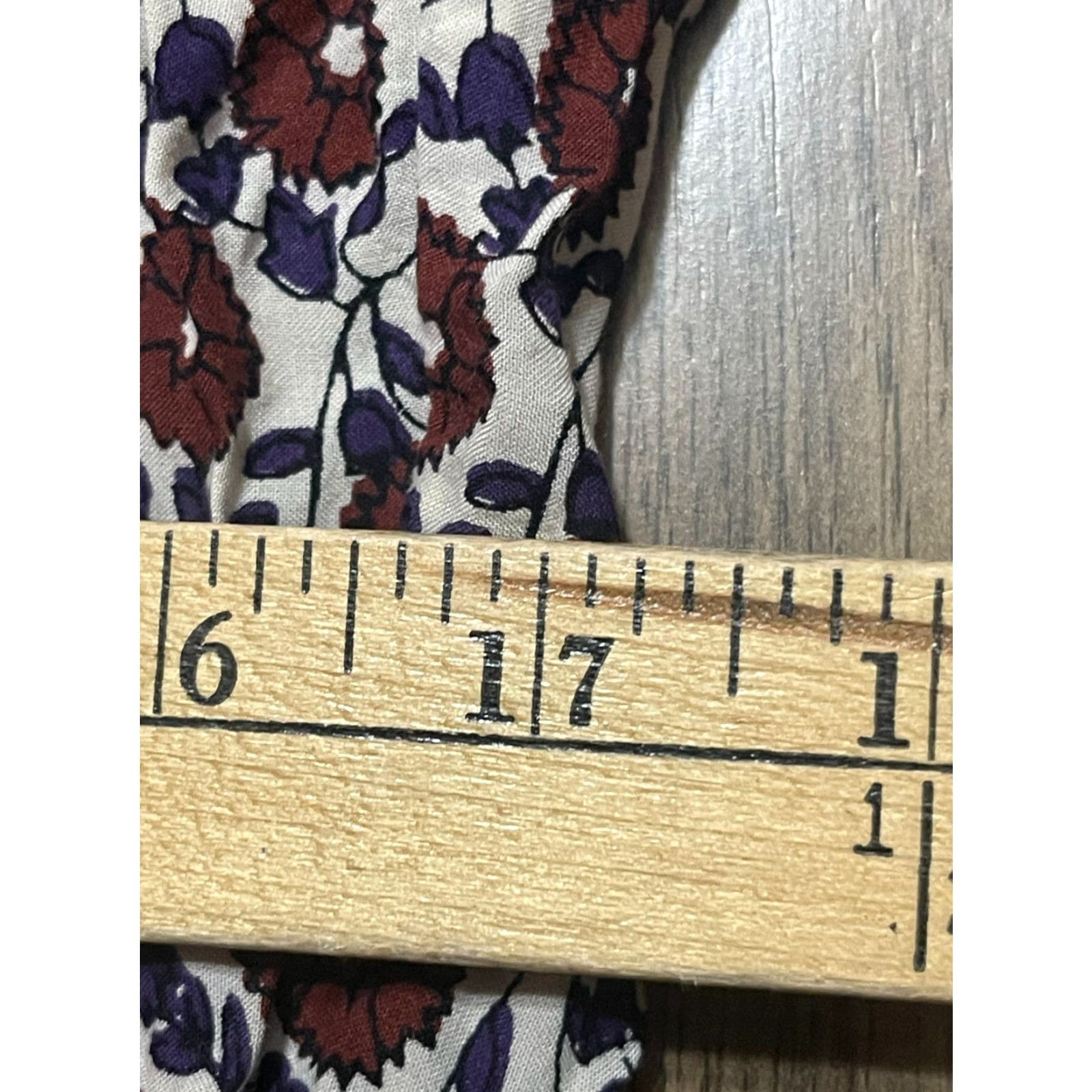 Lucky Brand Lucky Brand Shirt Womens Size M V-Neck Floral Long Sleeve White Brown Blue Casual 90s Modern Basic Regular Fit Free Return Size M / US 6-8 / IT 42-44 - 7 Thumbnail