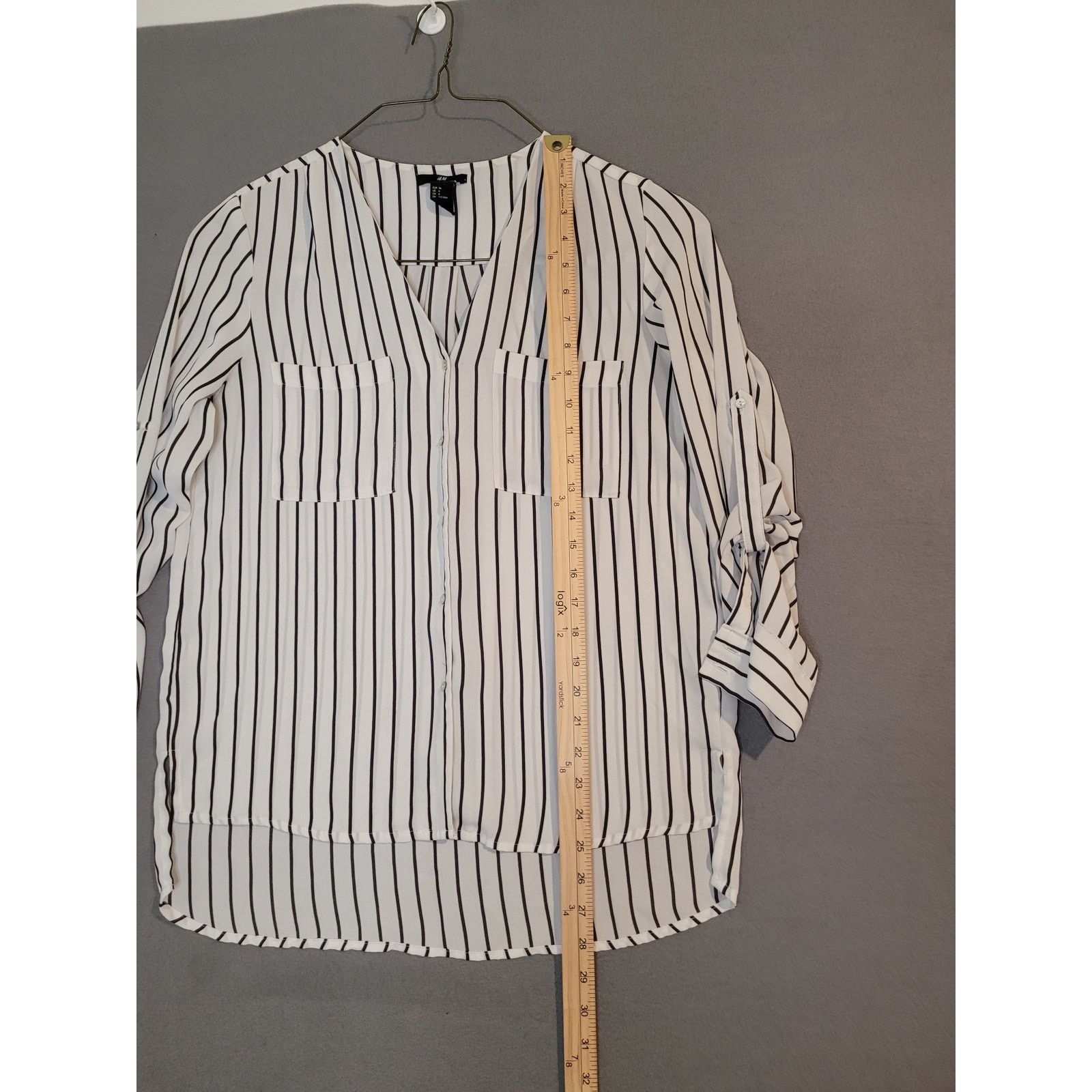 H&M H&M Striped Button Up Blouse Size 6 Roll Tab EUC Size M / US 6-8 / IT 42-44 - 7 Thumbnail