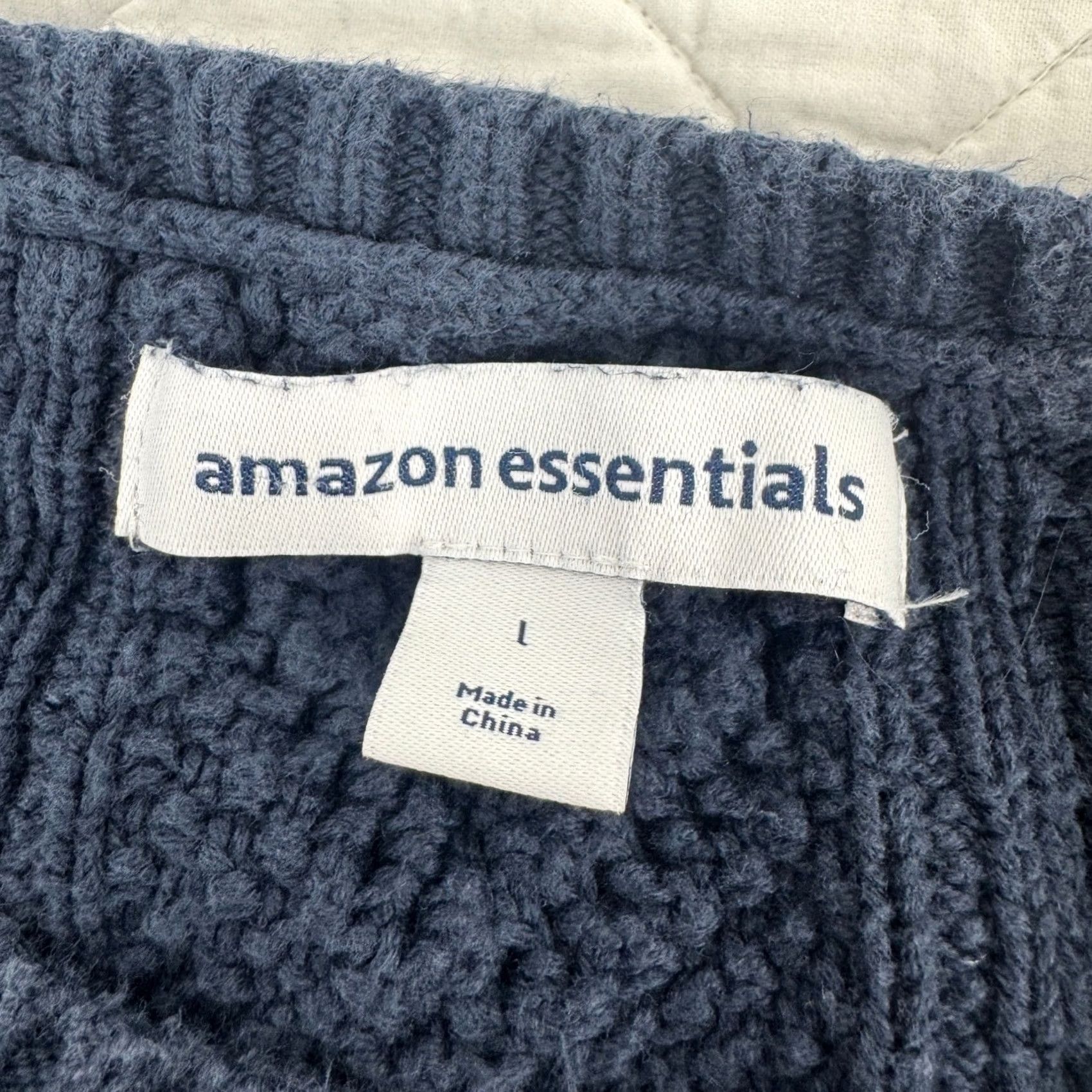 Essentials Amazon Essentials Navy Blue Chunky Cable Knit Crew Neck Sweater Size L Fisherman Size L / US 10 / IT 46 - 3 Thumbnail