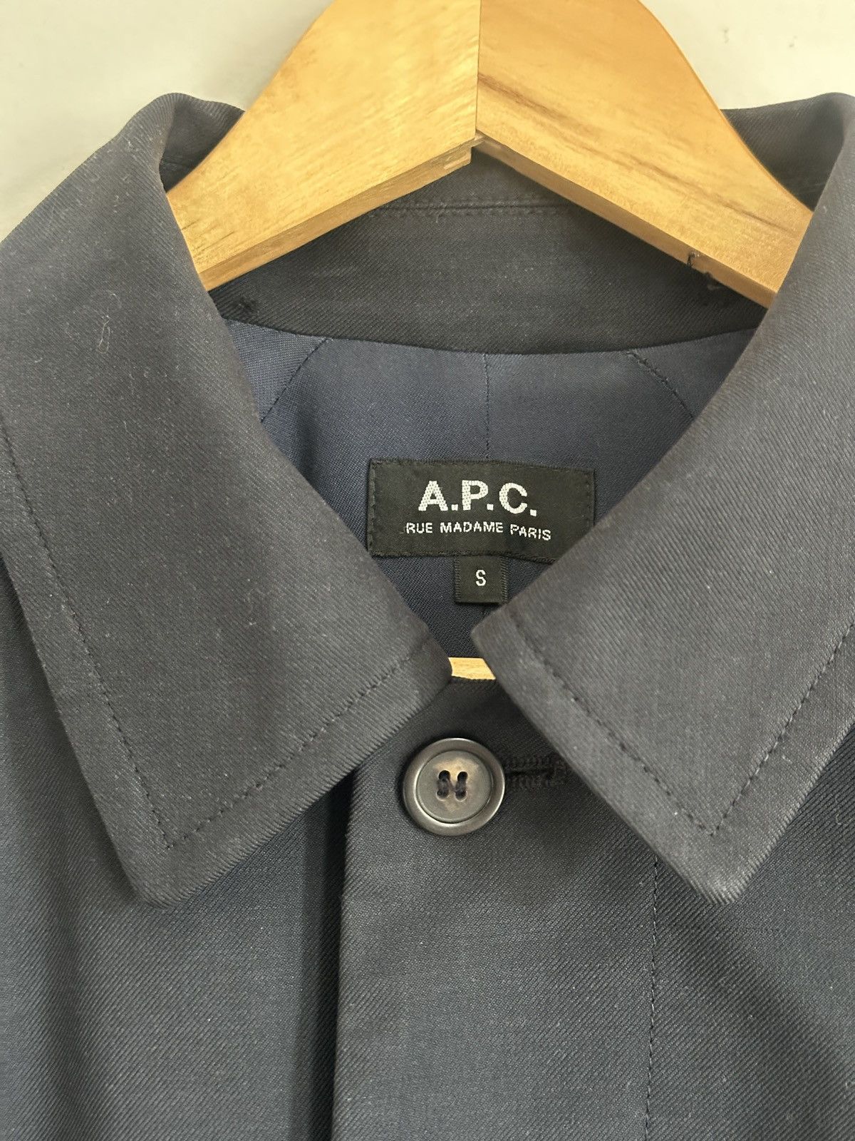 A.P.C. Navy Trench Coat Size US S / EU 44-46 / 1 - 3 Thumbnail