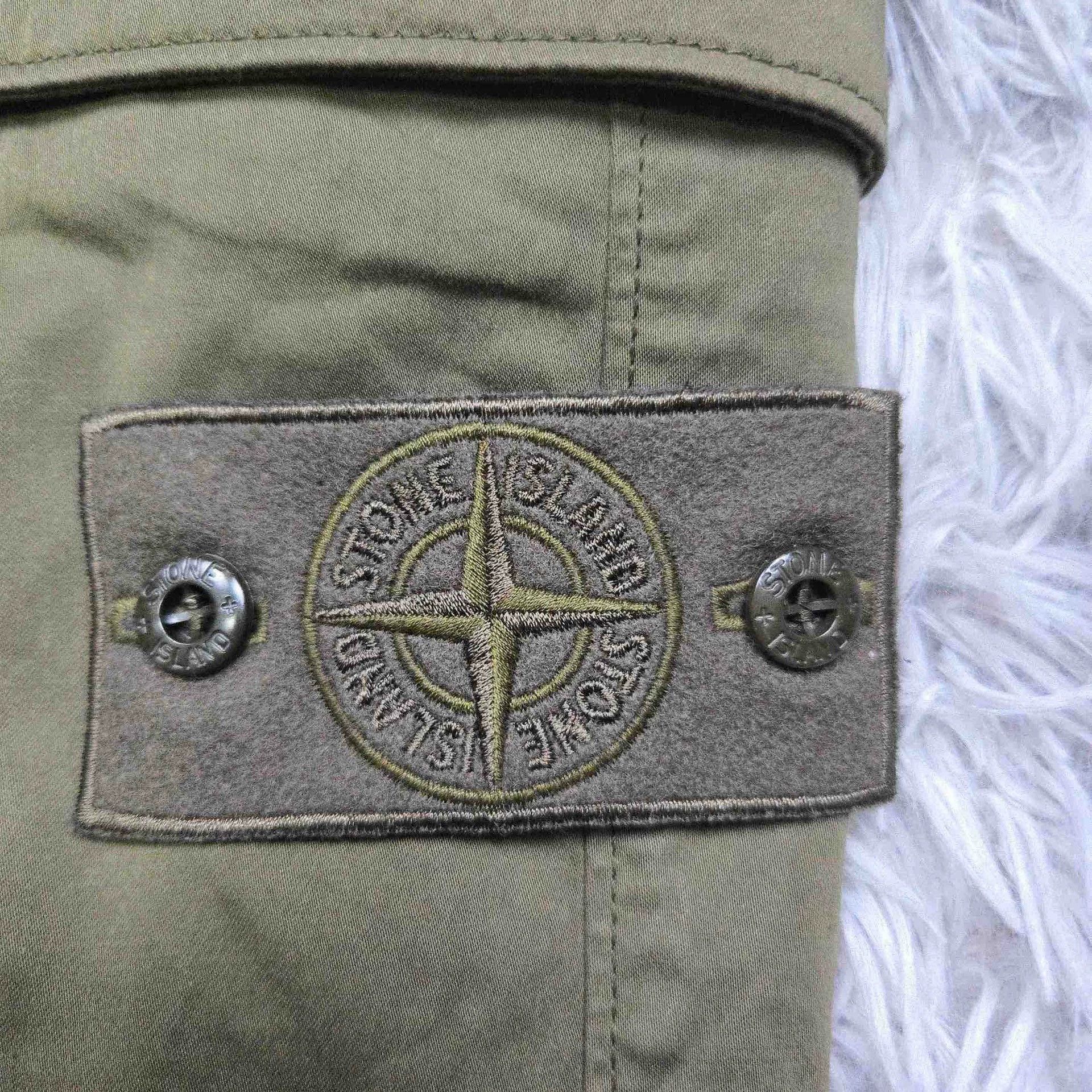 Stone Island stone island olive green cargo pants Size US 31 - 4 Thumbnail