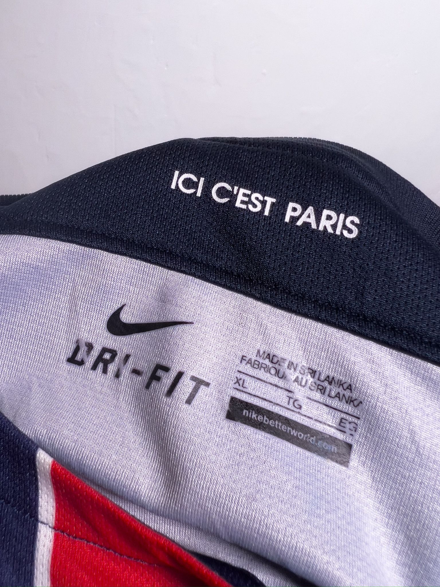 Nike Nike Paris Saint-Germain 2015-2016 Home Jersey Size US XL / EU 56 / 4 - 6 Thumbnail