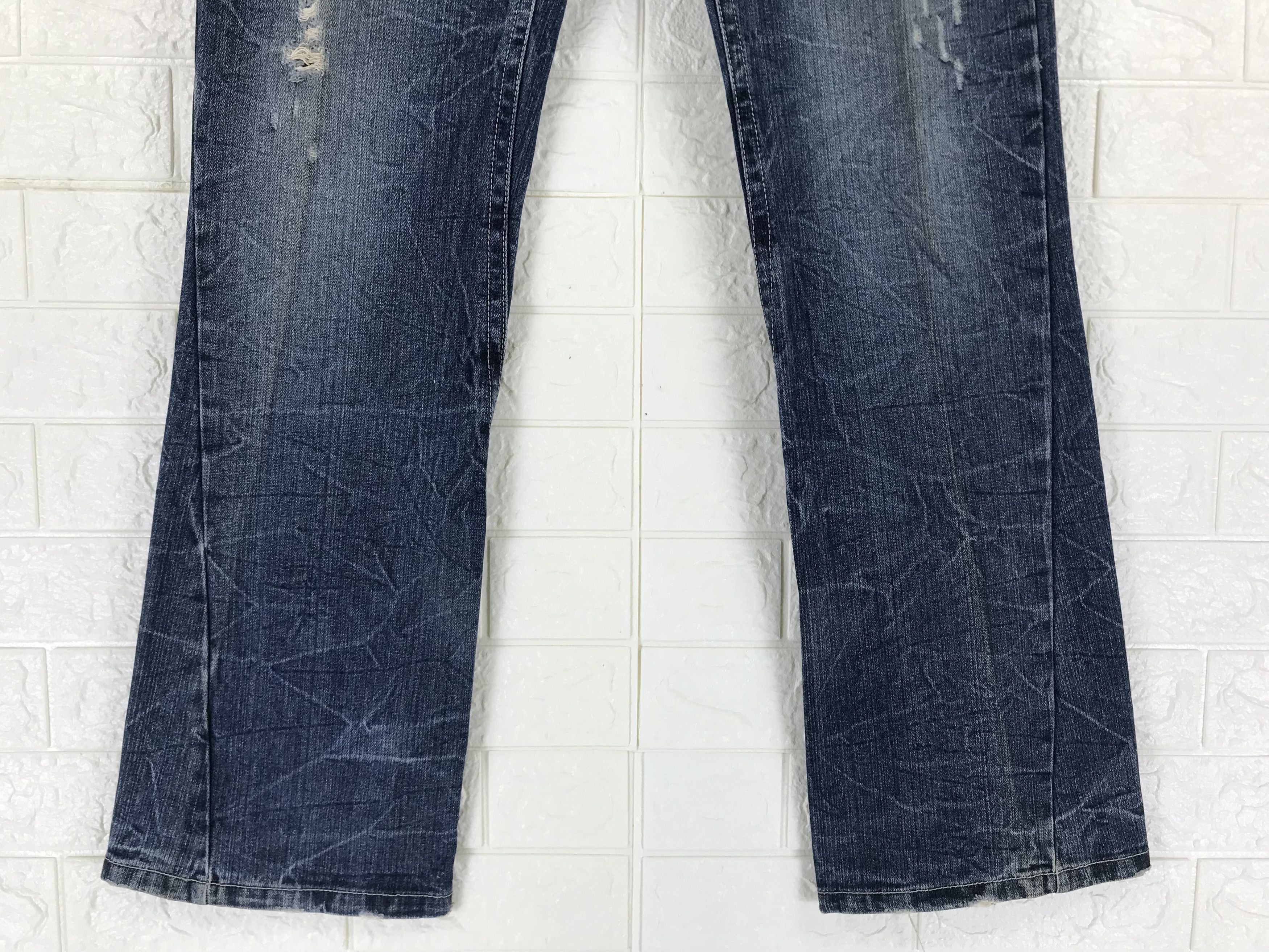 Japanese Brand Jungle Storm Distressed Design Flare Jeans Size US 33 - 8 Thumbnail