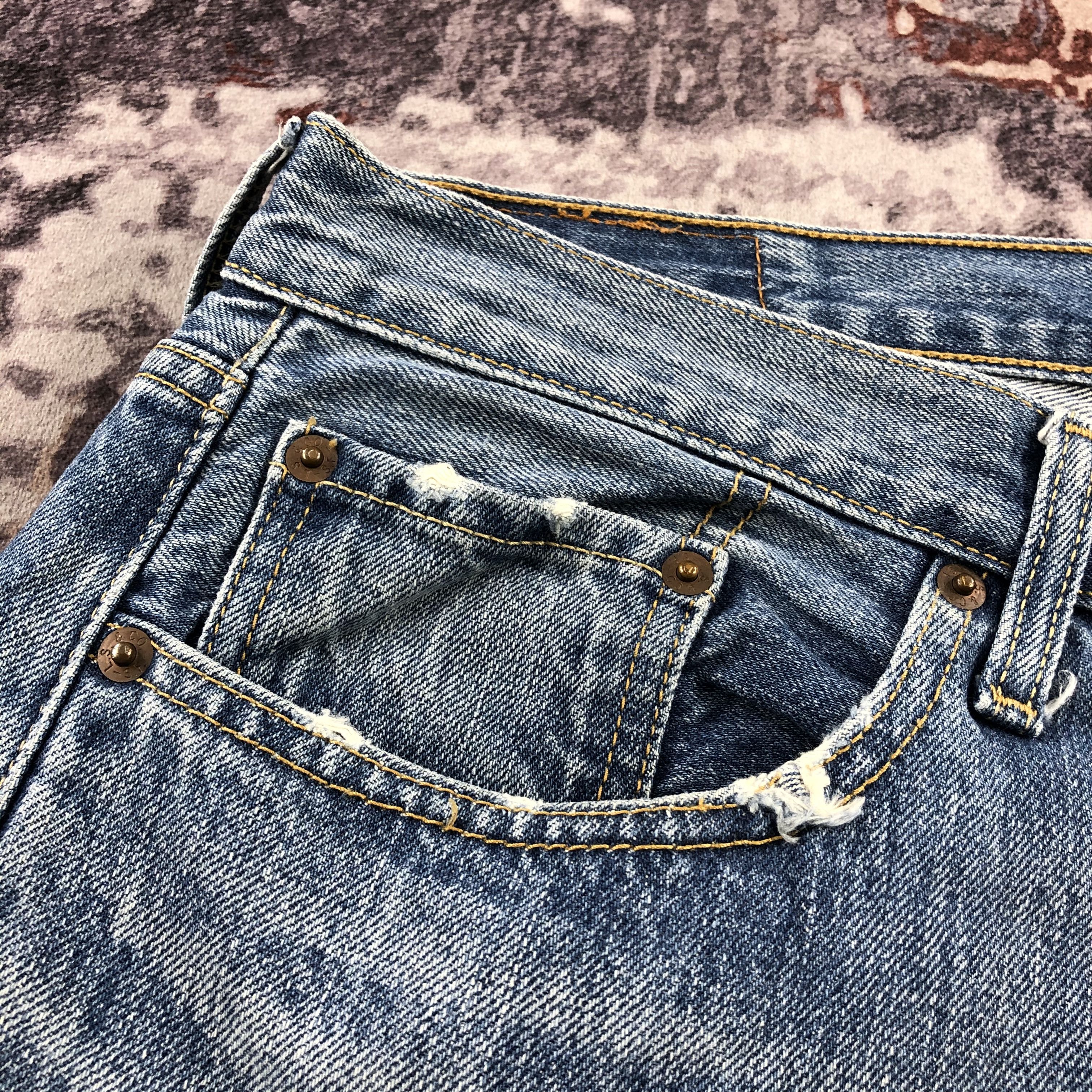 Levi's × Vintage 90s Vintage Blue Wash Levis 501 Jeans-JM2719 Size US 36 / EU 52 - 11 Thumbnail