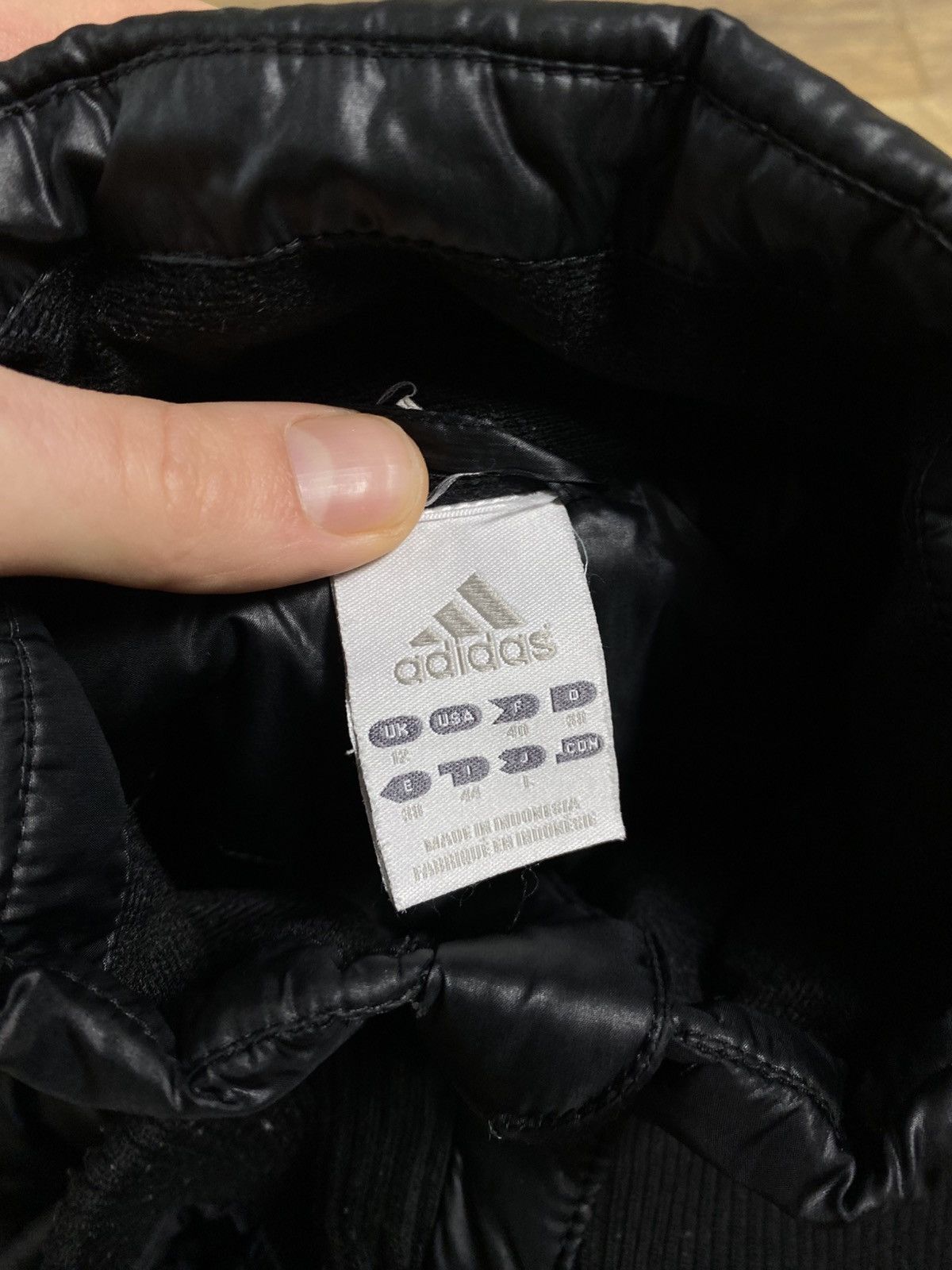Adidas Adidas Black Puffer Jacket Gold Hardware 3-Stripes M Size M / US 6-8 / IT 42-44 - 11 Thumbnail