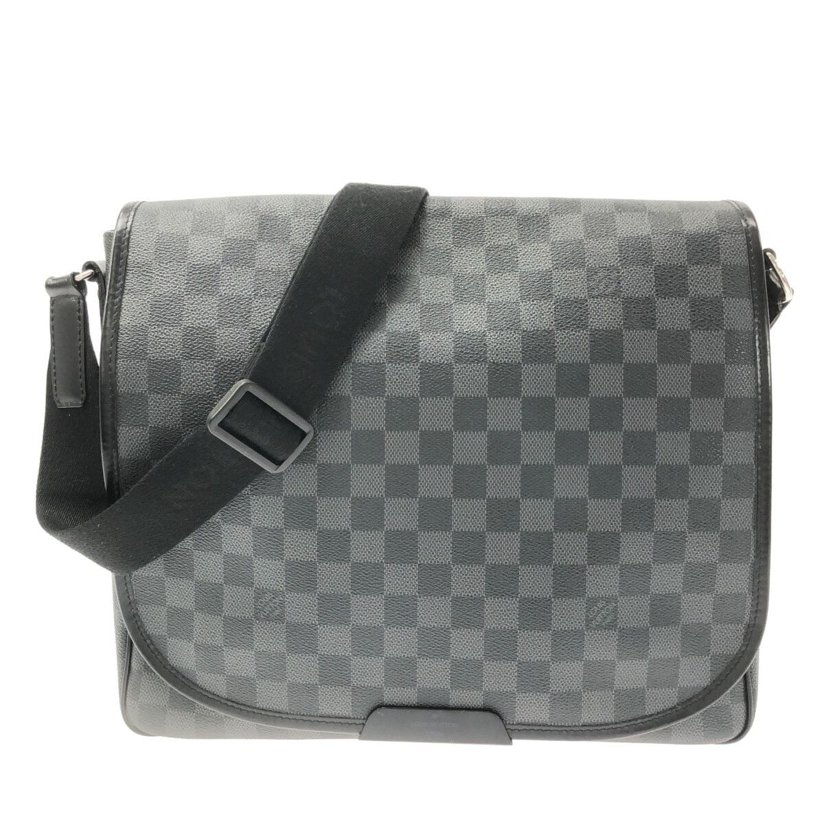 Louis Vuitton Damier Graphite Daniel Messenger Bag Black Cloth ref