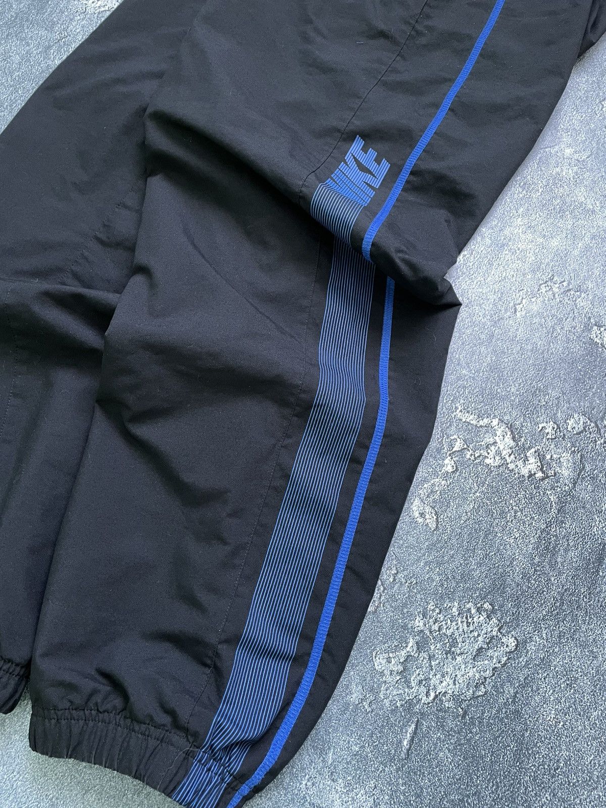Nike Vintage Y2K Nike Track Pants Size US 34 / EU 50 - 2 Thumbnail