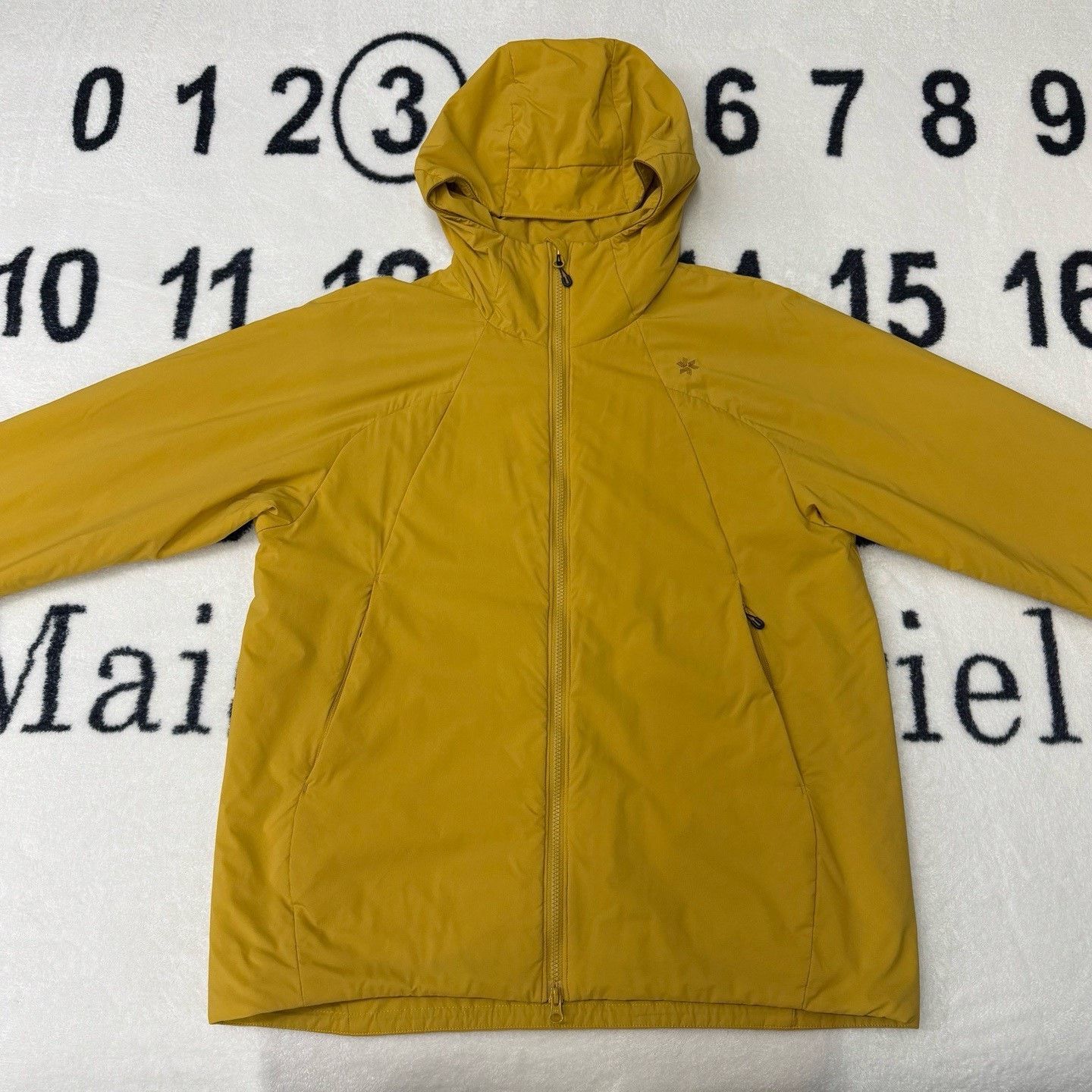 Other Cotton Yellow Heavy Coat XXL Men Size US XXL / EU 58 / 5 - 1 Thumbnail