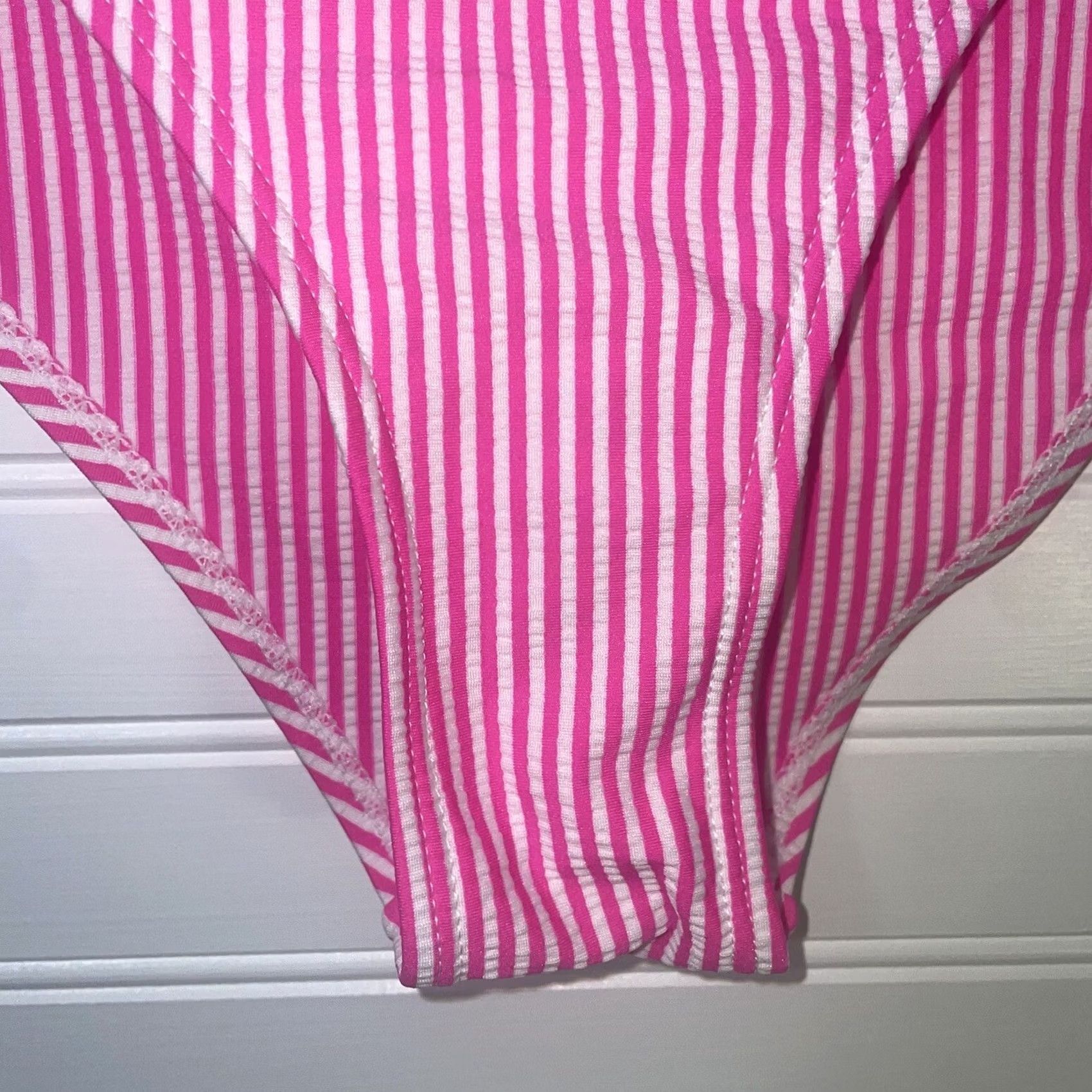 Shein Shein bikini swimsuit bottom large pink white stripes bikini bottom SheIn Size 36" / US 14 / IT 50 - 3 Thumbnail
