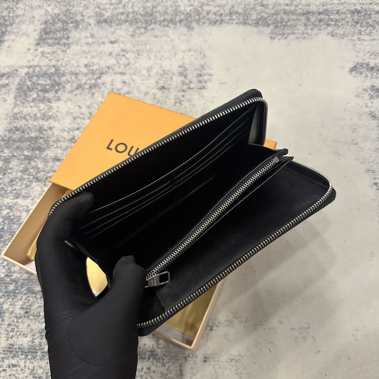 Louis Vuitton Louis Vuitton Zippy Wallet Damier Size ONE SIZE - 10 Thumbnail