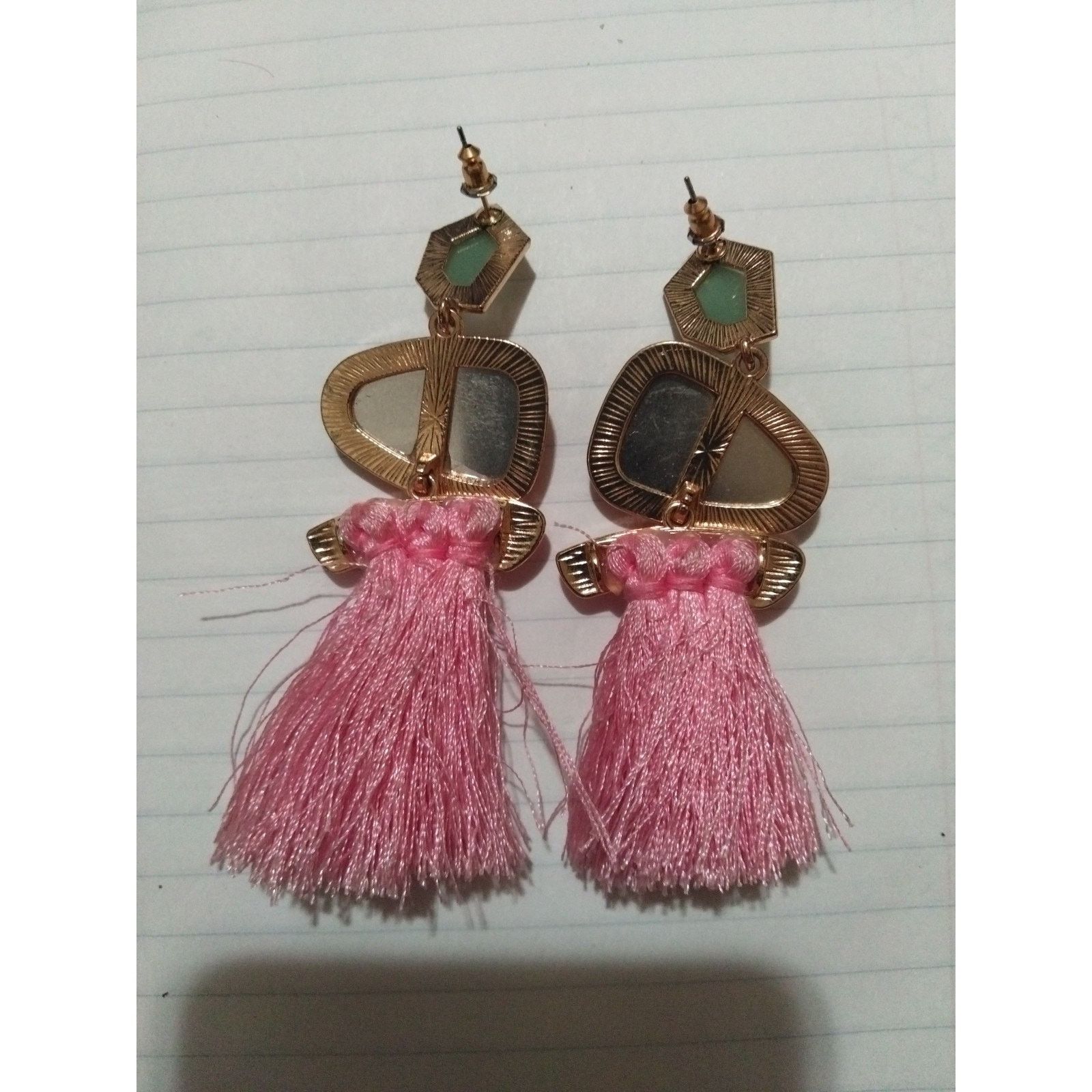 Other Beautiful Tassel Earrings With Pink Red Green Size ONE SIZE - 2 Thumbnail