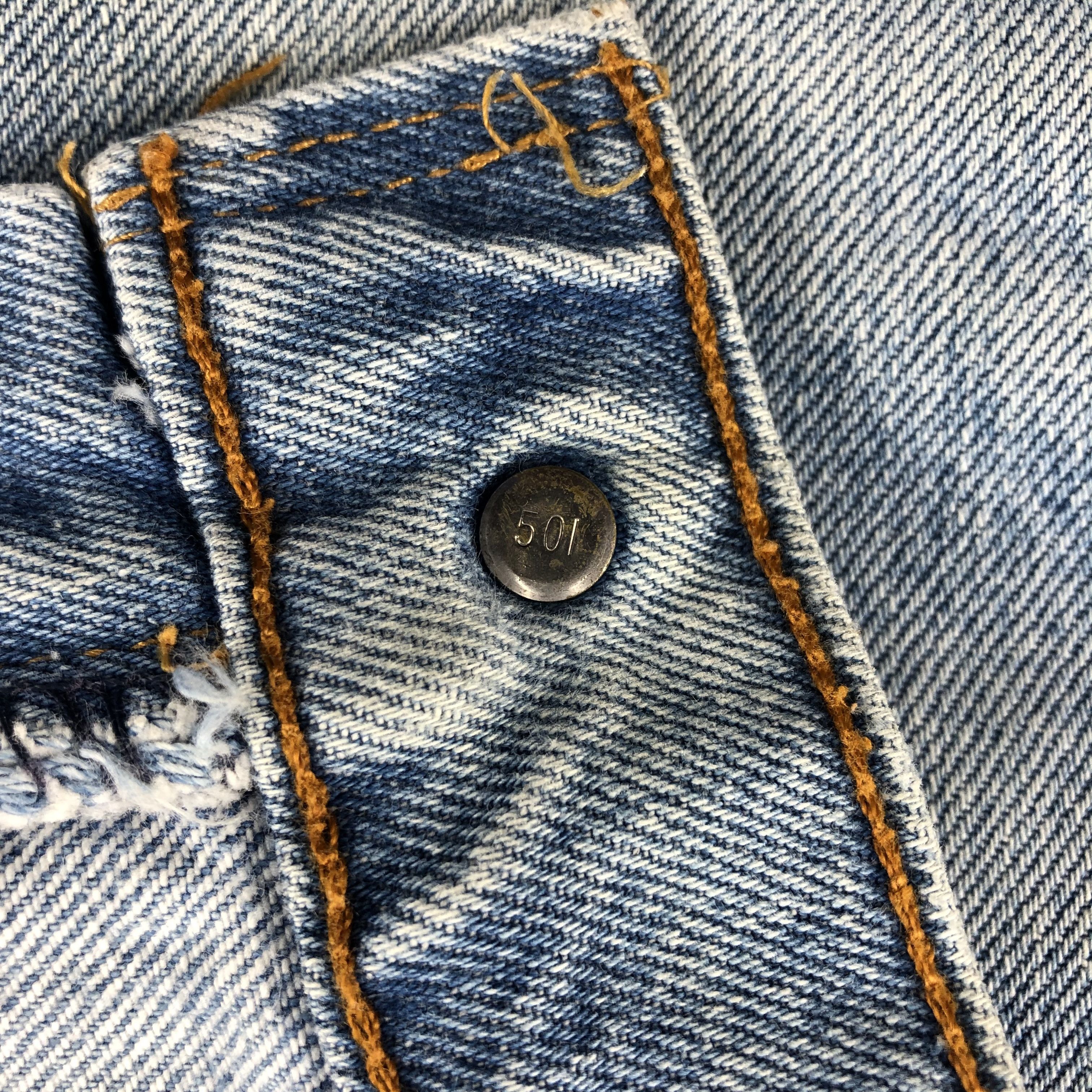 Vintage 90s Distress Light Wash Levis 510 Jeans-JM1356