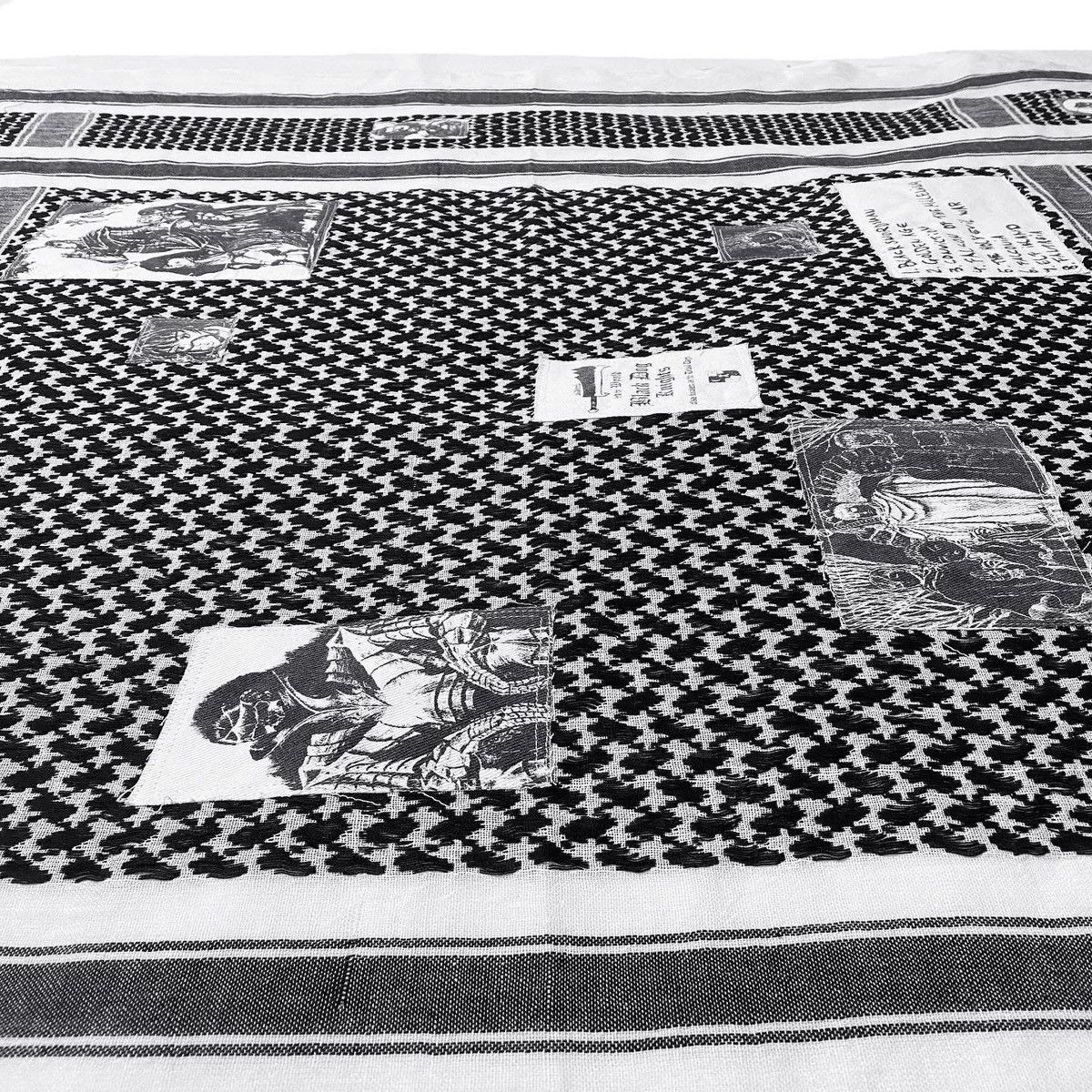 Rough Simmons Rough Simmons Berserk Patched Keffiyeh Size ONE SIZE - 2 Thumbnail