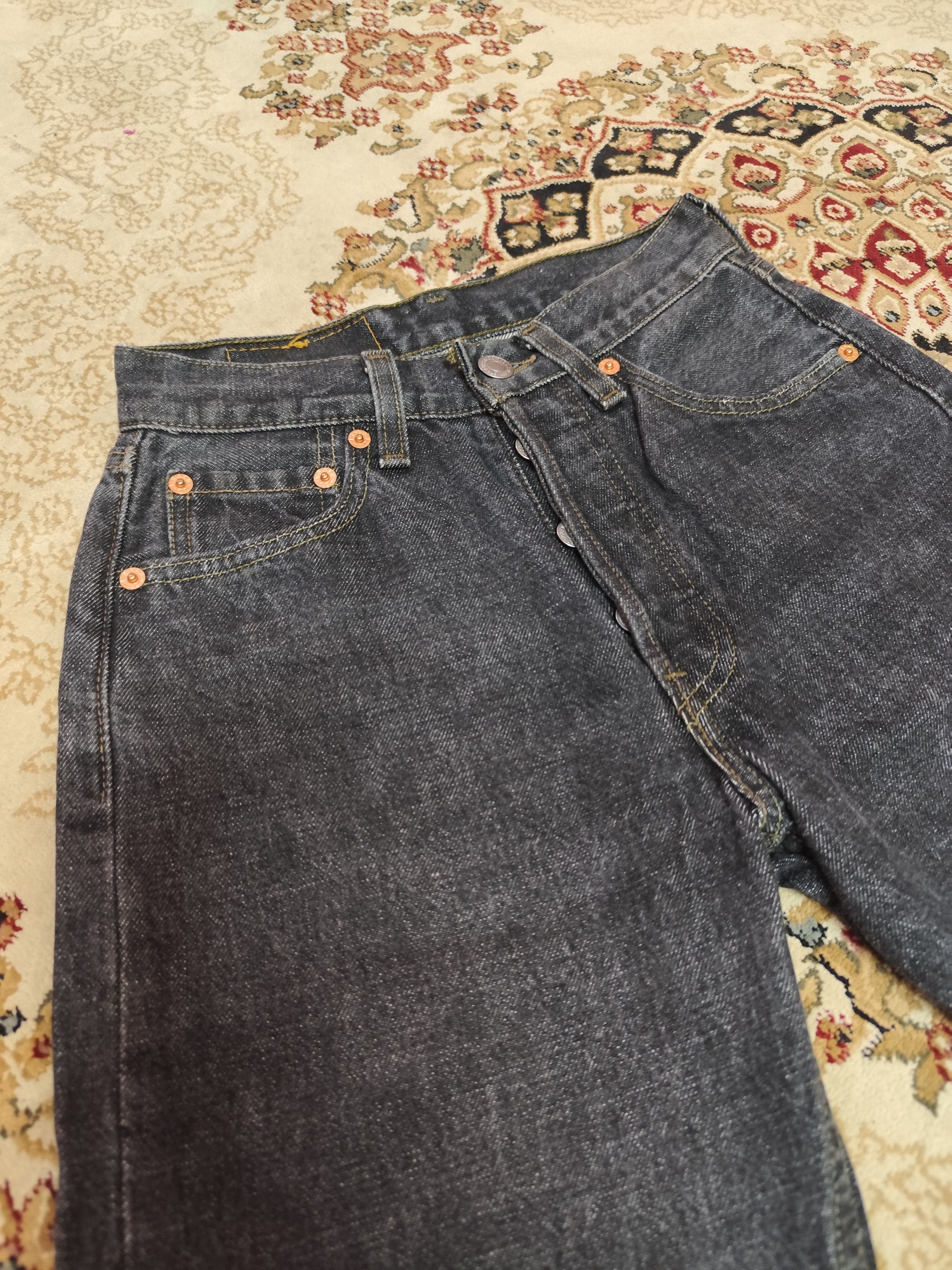 Levi's 🇺🇸VINTAGE 90s LEVIS WOMEN 501 W25 L32 MADE IN USA Size 25" / US 0 / IT 36 - 7 Thumbnail