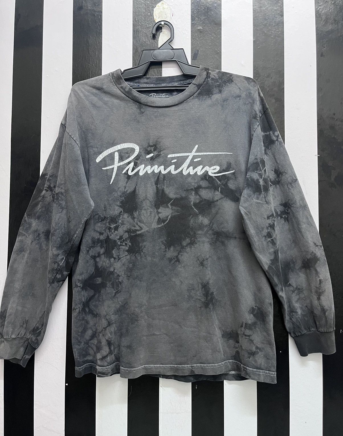 Primitive Primitive Black/Grey Tie Dye Long Sleeve Size US M / EU 48-50 / 2 - 1 Thumbnail