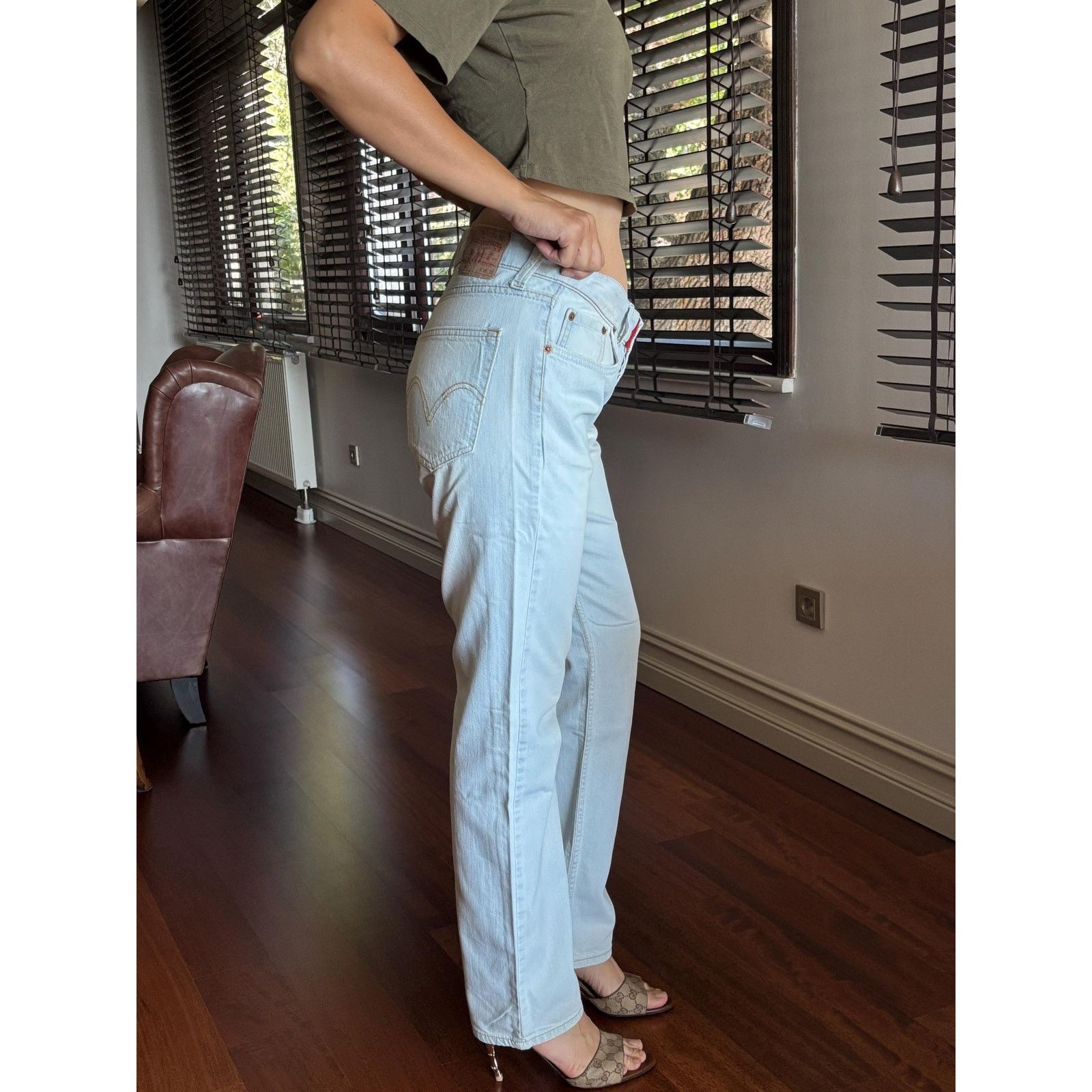 Levi's Levi’s 501 USA 1996 W31 L32 Light Wash Red Waistband Jeans Size US 31 - 2 Thumbnail